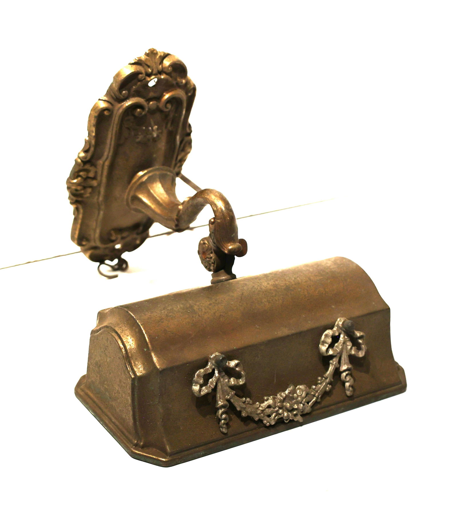 Circa 1920s Wall Sconce Bedroom Reading Lamp "Cresernt B.N. Co, Pat'd No. 01" Original Patina (1 of 10)