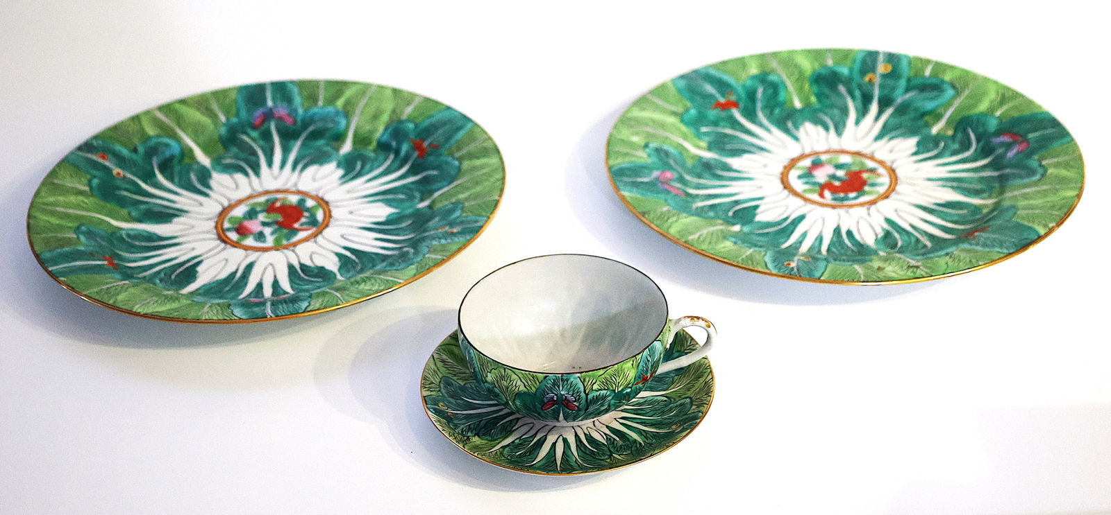"Famille Verte Bok Choy" or "Chinese Cabbage and Butterfly" design. 2 Plates , Tea Cup and Saucer (1 of 6)