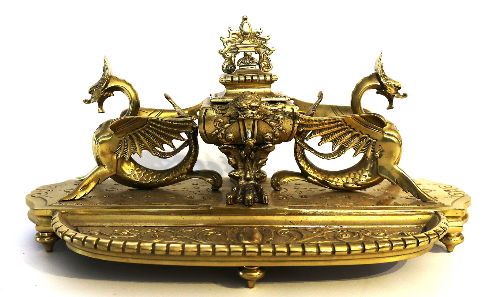 19th-century Victorian Bronze Inkwell with Winged Grifins and an Integrated Pen Tray. (1 of 8)