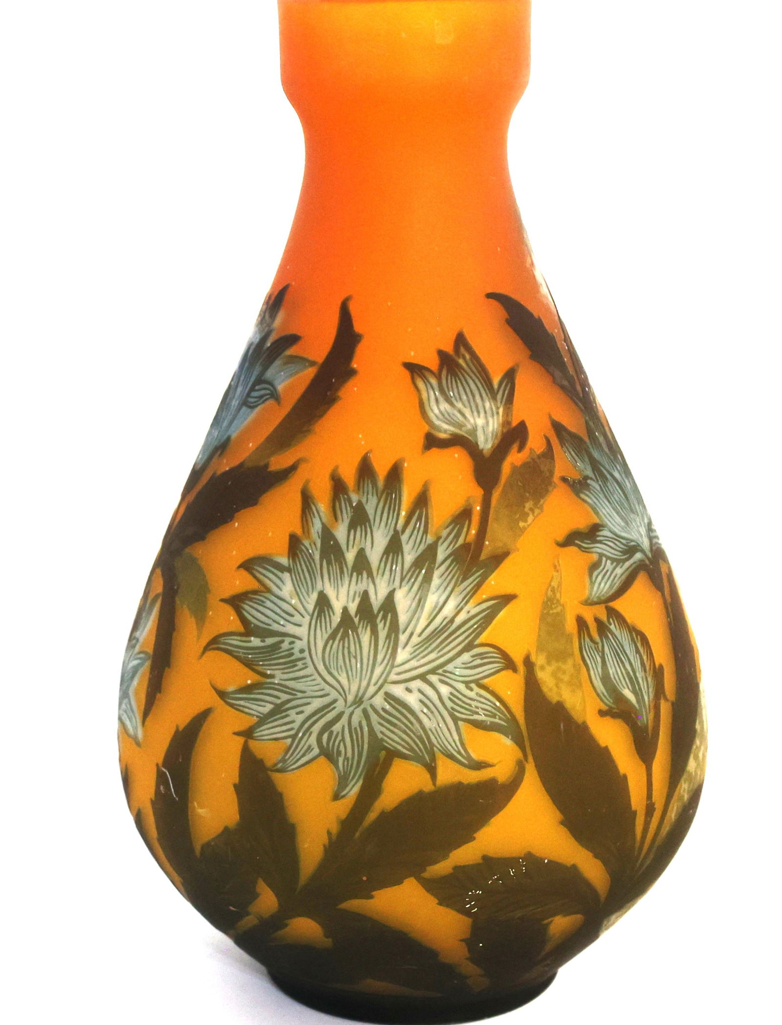 Galle Tip, Emile Gallé cameo art glass vase, featuring a floral design in the Art Nouveau style (1 of 6)