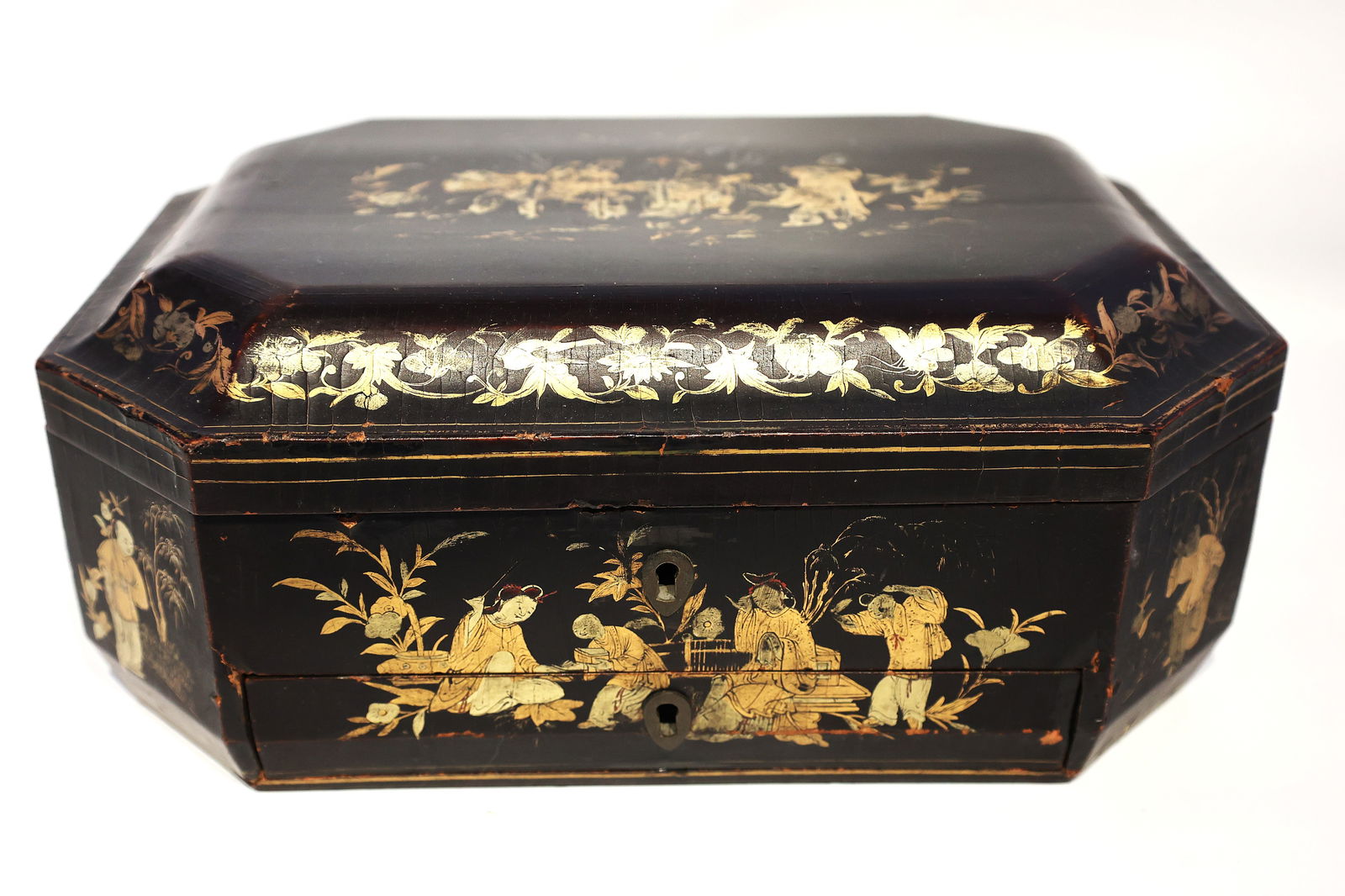 Antique 19th C. Chinese Export Black Lacquer Sewing Box with Gilt Scenes Panels (1 of 8)