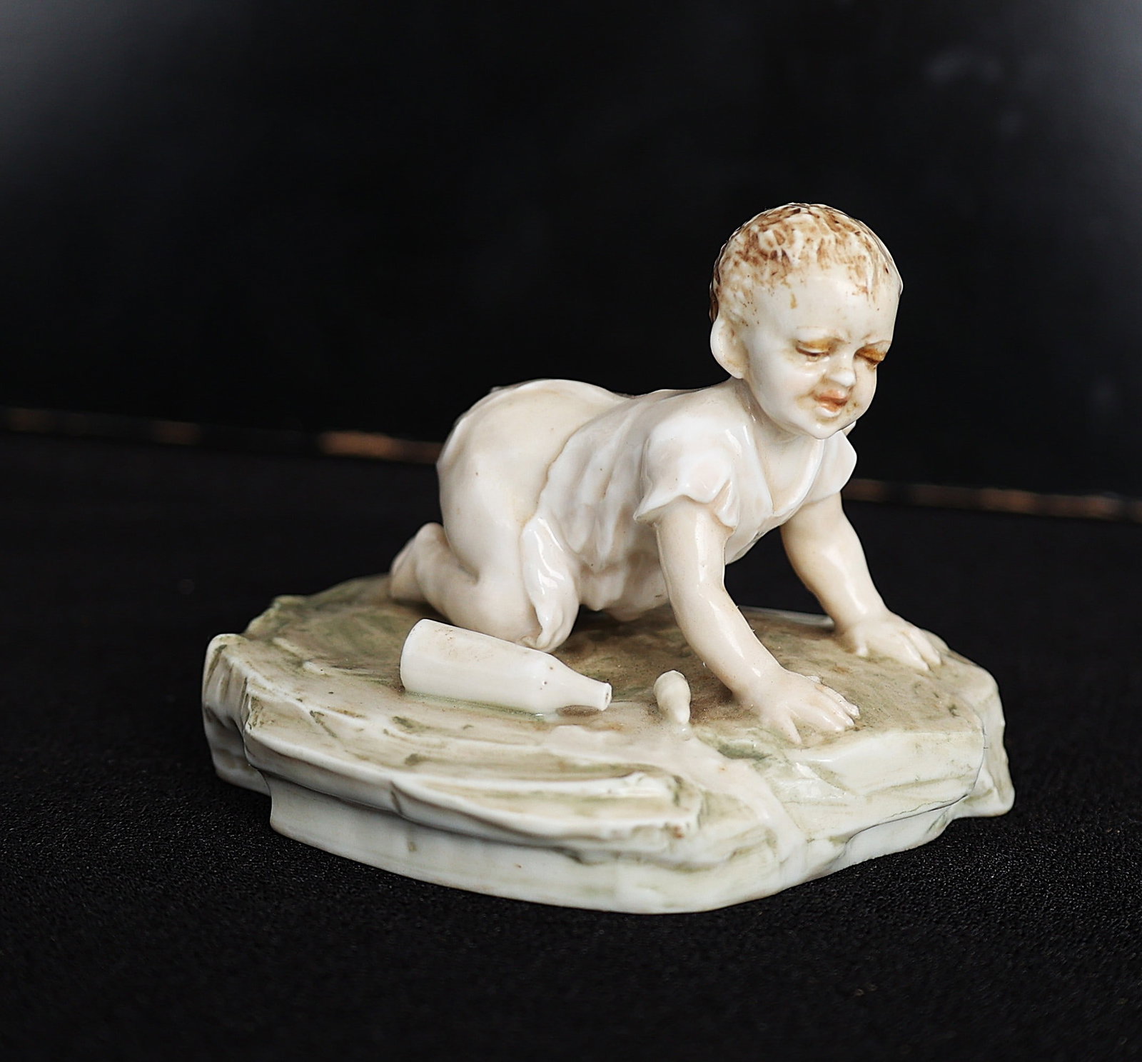 Vintage German Bisque Porcelain "Piano Baby" Figurine, Crawling Baby, Gebruder Heubach (1 of 6)