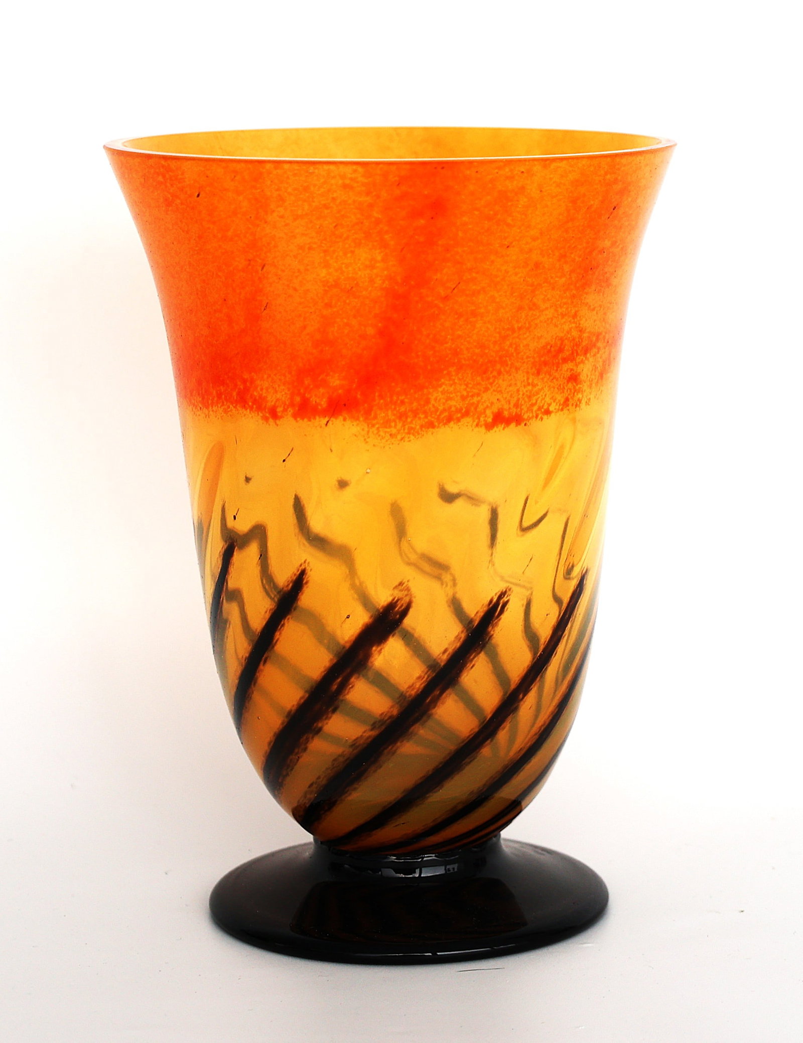 Kontiki vase designed by Finnish designer Nanny Still for the German Rosenthal Studio-Line: Size: 8 1/4 in. 6 in. dia. top, 4 1/4 in. dia, base ; Kontiki vase designed by Finnish designer Nanny Still for the German manufacturer Rosenthal Studio-Line