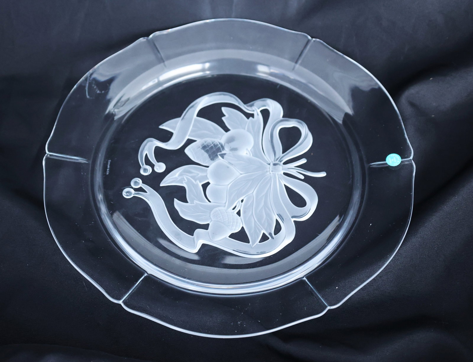 Tiffany & Co Intagleo Crystal Platter Large Tray Plate Acorns Ribbons 13 inches diameter. Size: 13 i (1 of 6)