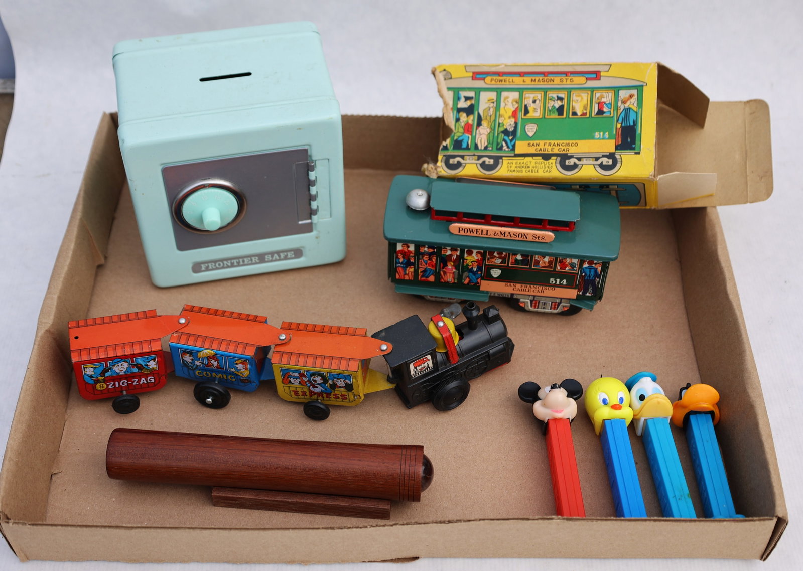 Group Lot of Various Estate Toys, Tin Toy Safe, Pez, Tin Train, See Pictures (1 of 7)