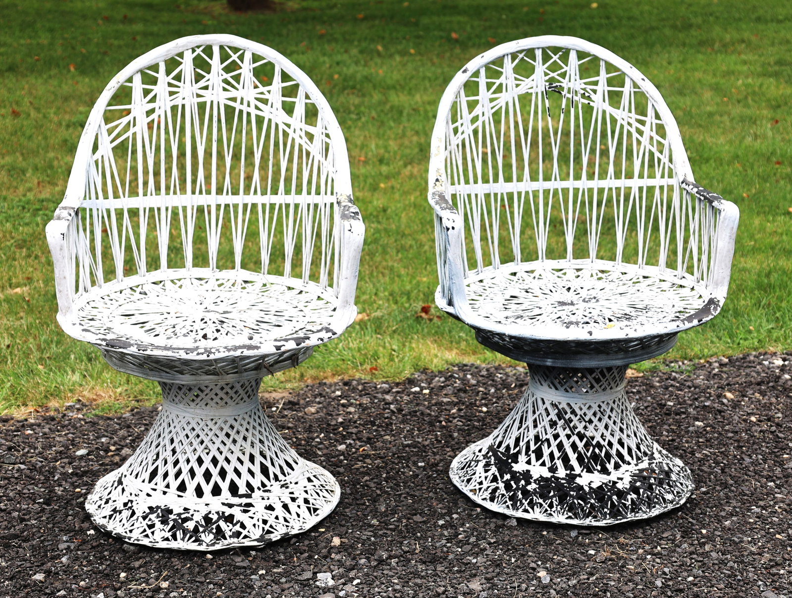 2 vintage 1960s Russell Woodard spun fiberglass chairs featuring a distinctive white woven design: Size: 33 in. height x 22 in. wide x 24 in. depth ; 2 vintage 1960s Russell Woodard spun fiberglass chairs featuring a distinctive white woven design