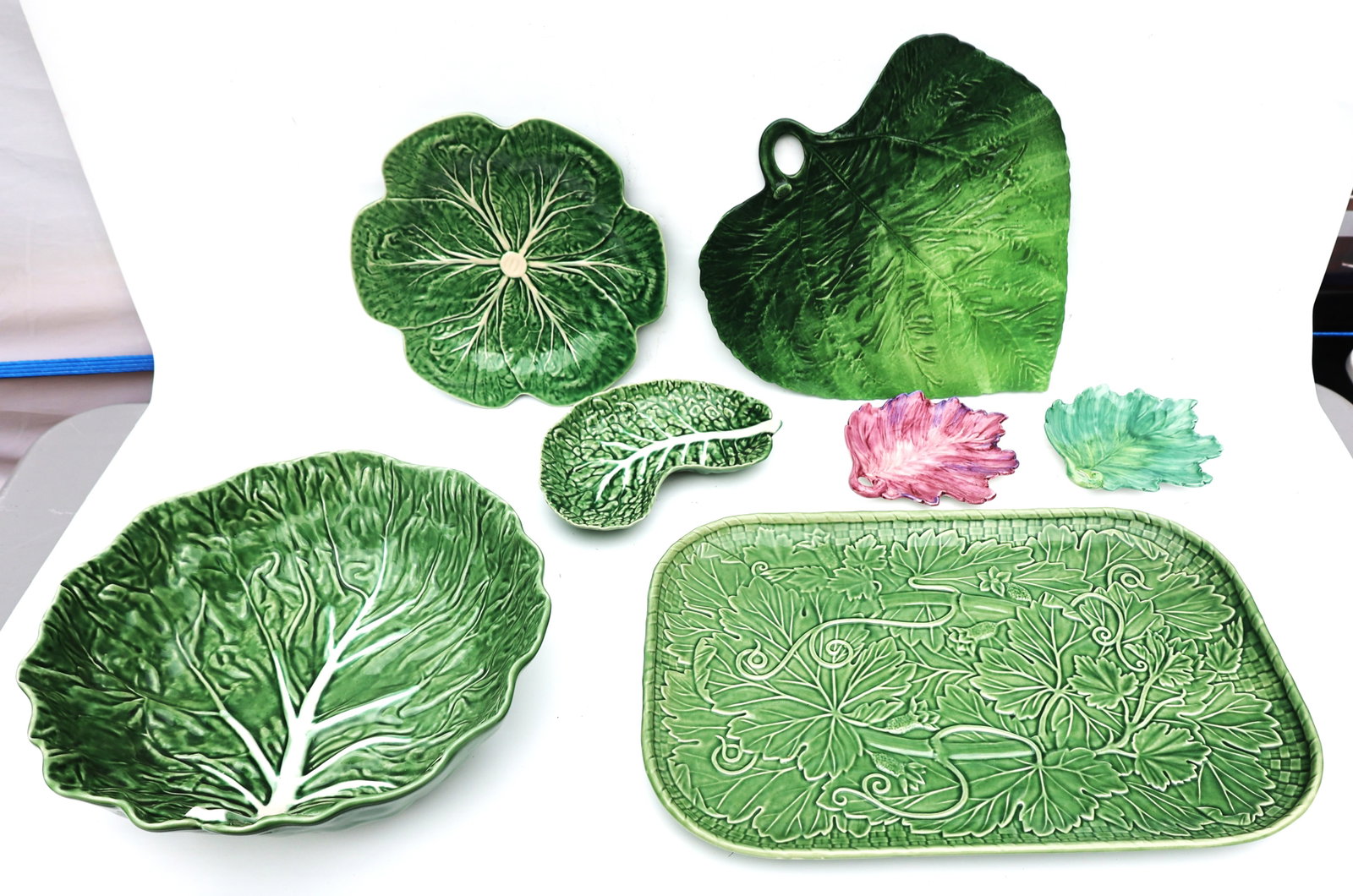 7 Pieces Assorted Ceramic Cabbage and Leaf Trays, Bowl, Platter, Dishes - Portugal / Italy (1 of 12)