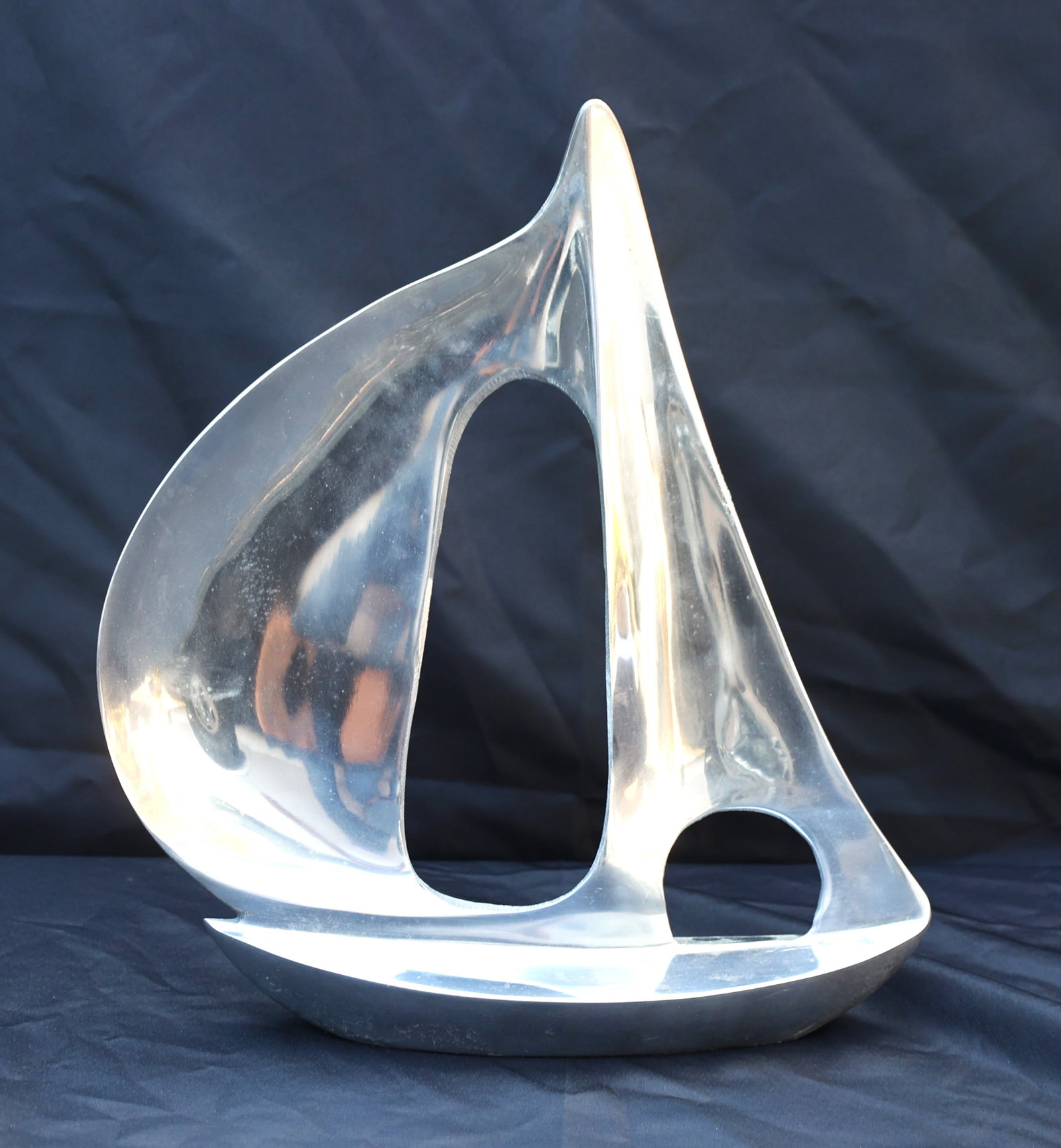 Polished Cast Aluminum Art Deco Style Sail Boat Statue (1 of 4)