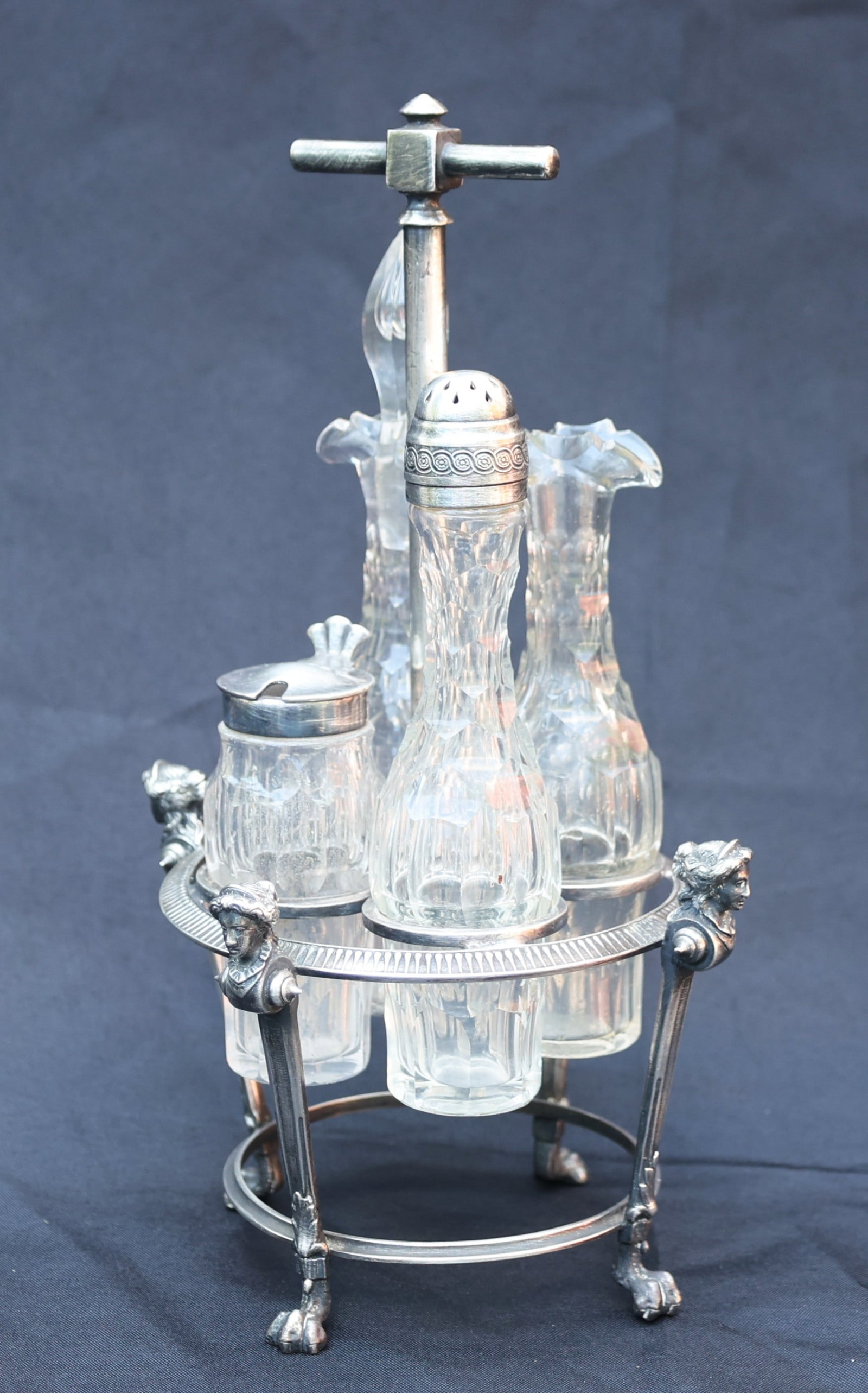 Victorian Renaissance Petite Silver Plate Hlder Castor Set with Ladies Heads, Claw Feet (1 of 6)