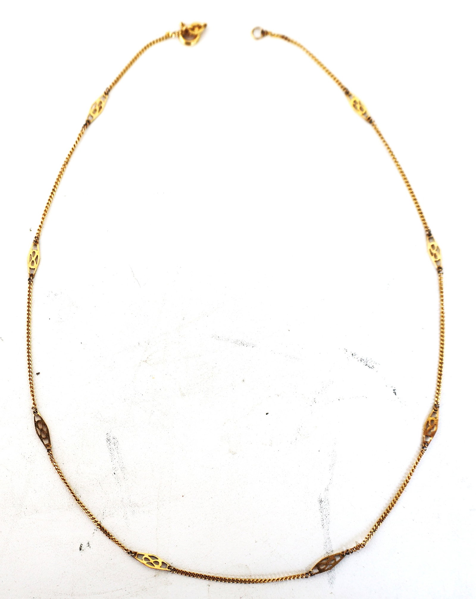 14K Yellow Gold 1.7 DWT Italy 16 in. Length Chain with 8 Designs Panels / Spacers: 14K Yellow Gold 1.7 DWT Italy 16 in. Length Chain with 8 Designs Panels / Spacers