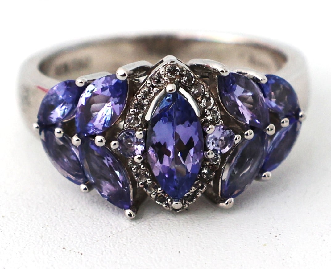 .925 Sterling Silver SNJ Tanzanite and Clear Spinels Ring Size 8 ; 3/4 in. x 1/2 in.: .925 Sterling Silver SNJ Tanzanite and Clear Spinels Ring Size 8 ; 3/4 in. x 1/2 in.