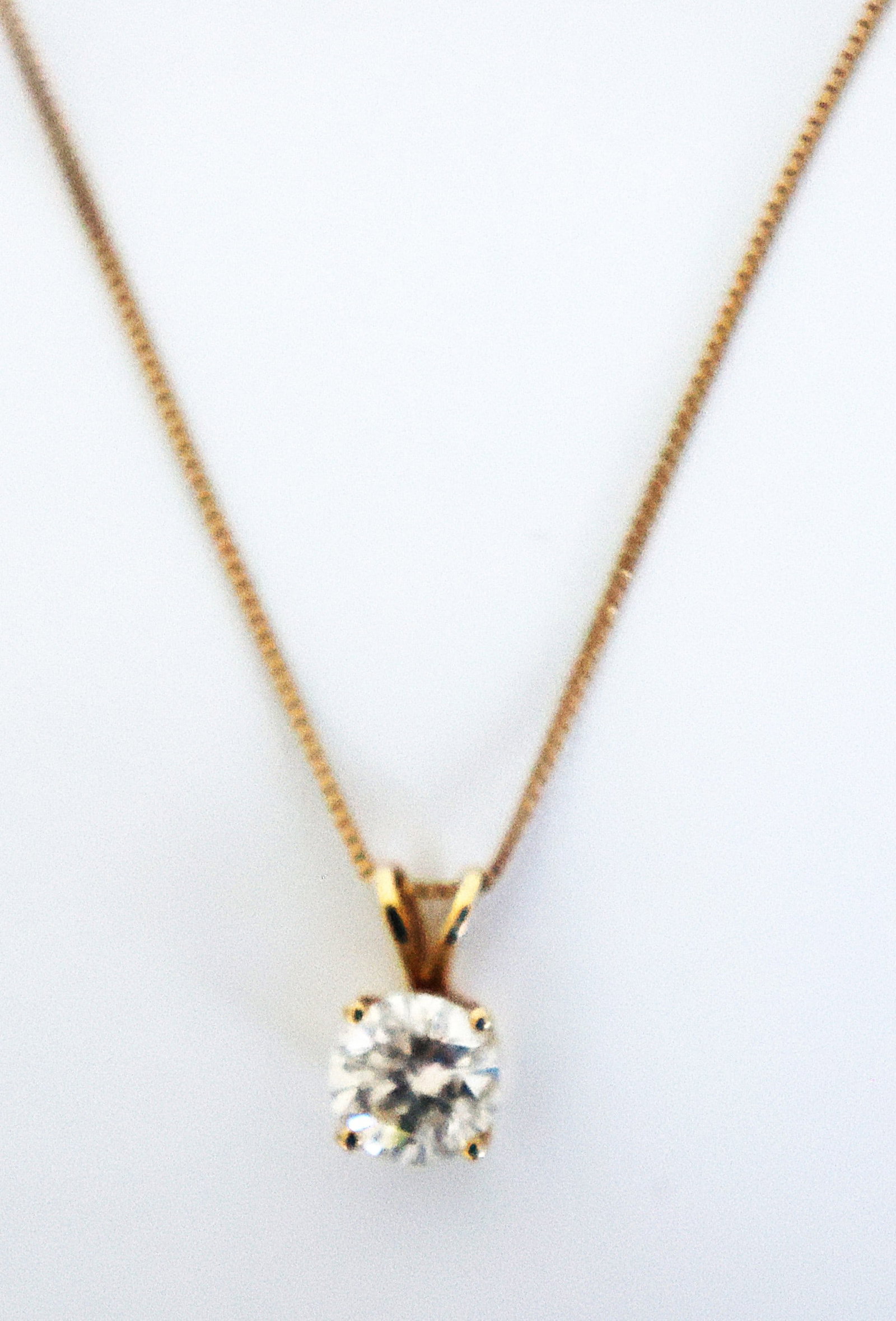 1.04 DWT 14K Yellow Gold Diamond Pendant Approx. .40 CT on 14K Yellow Gold Chain 19 in. (1 of 5)