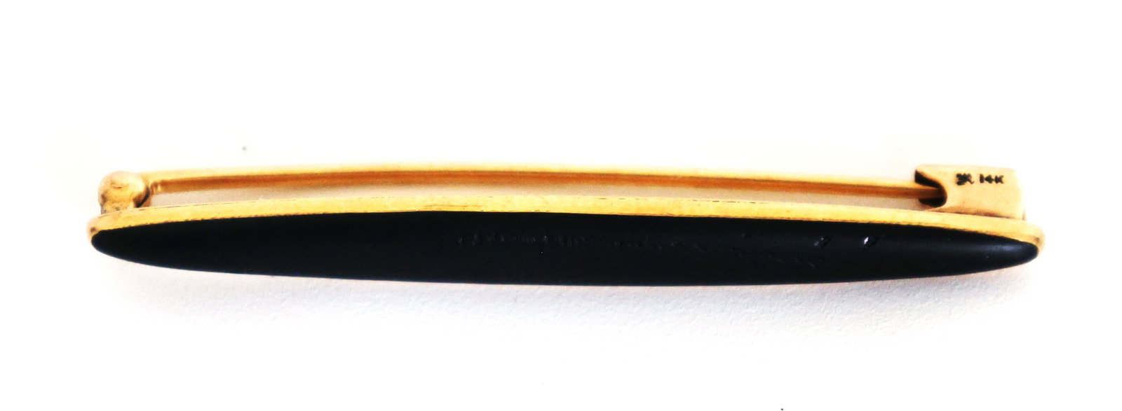 2.14 DWT 14K Yellow Gold Bar Pin with Black Basalt (1 of 3)