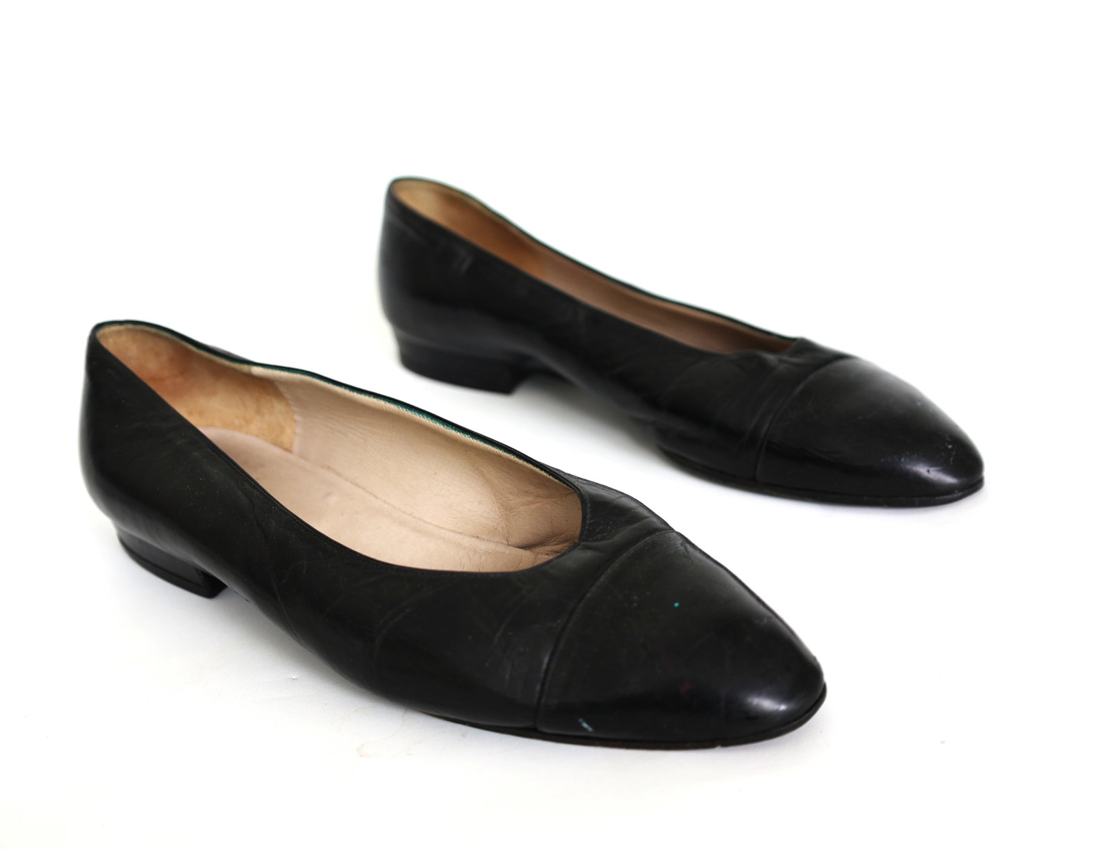 CHANEL Women's Shoes, Made in Italy, Size 39 (1 of 5)