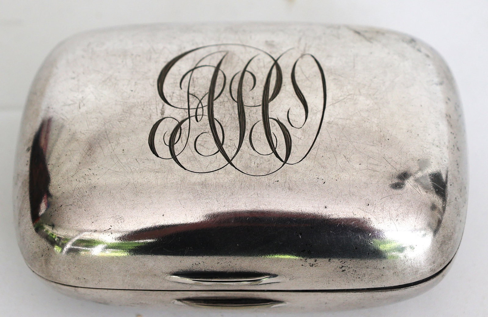 antique Tiffany & Co. silver sodered soap box with a gold-washed interior.It features a hinged lid (1 of 5)