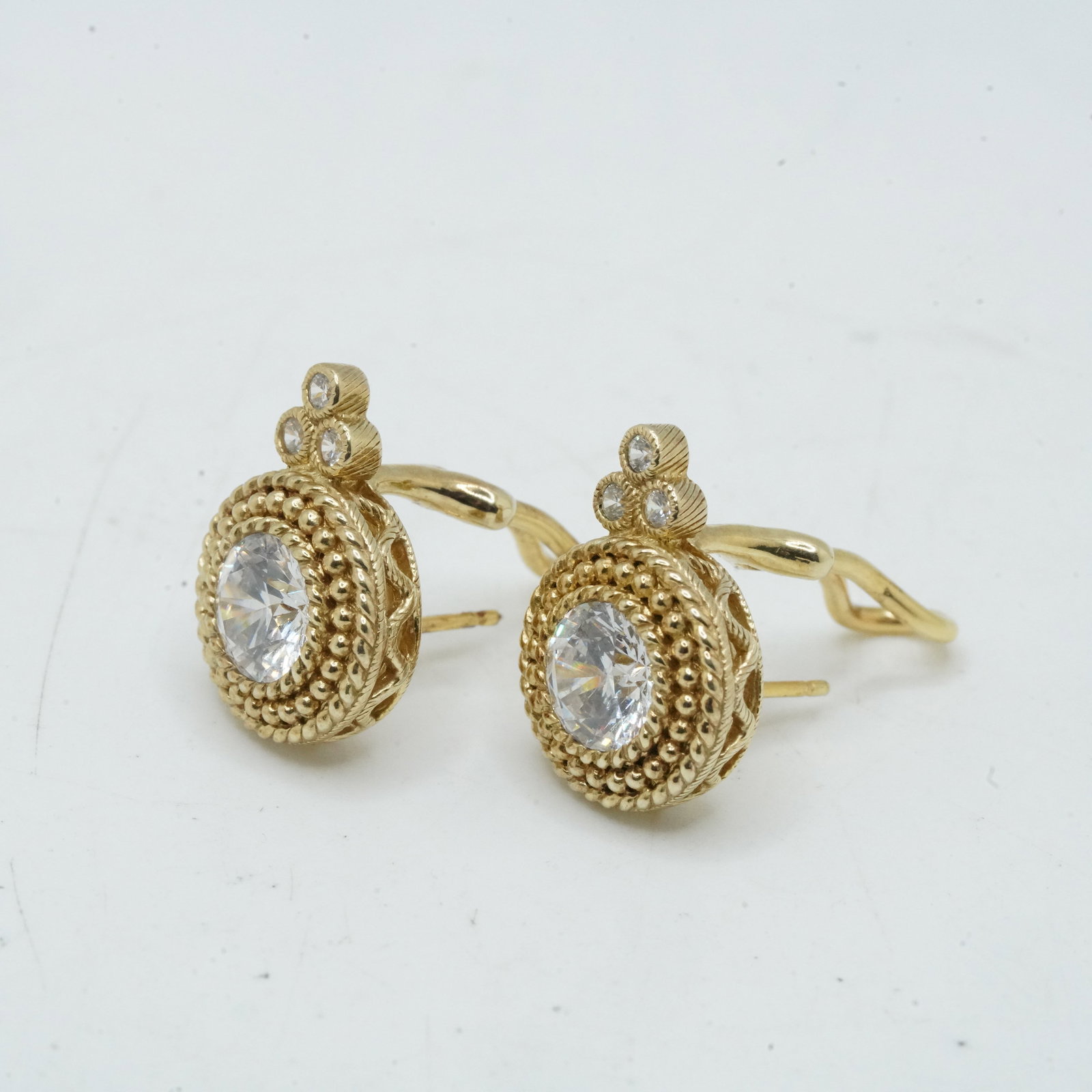 .925 Sterling Silver 7.91 Grams, JUDITH RIPKA Vermeil with CZ Dew Drop Pierced Earrings: .925 Sterling Silver 7.91 Grams, JUDITH RIPKA Vermeil with CZ Dew Drop Pierced Earrings. size 3/4 in. x 5/8 in.