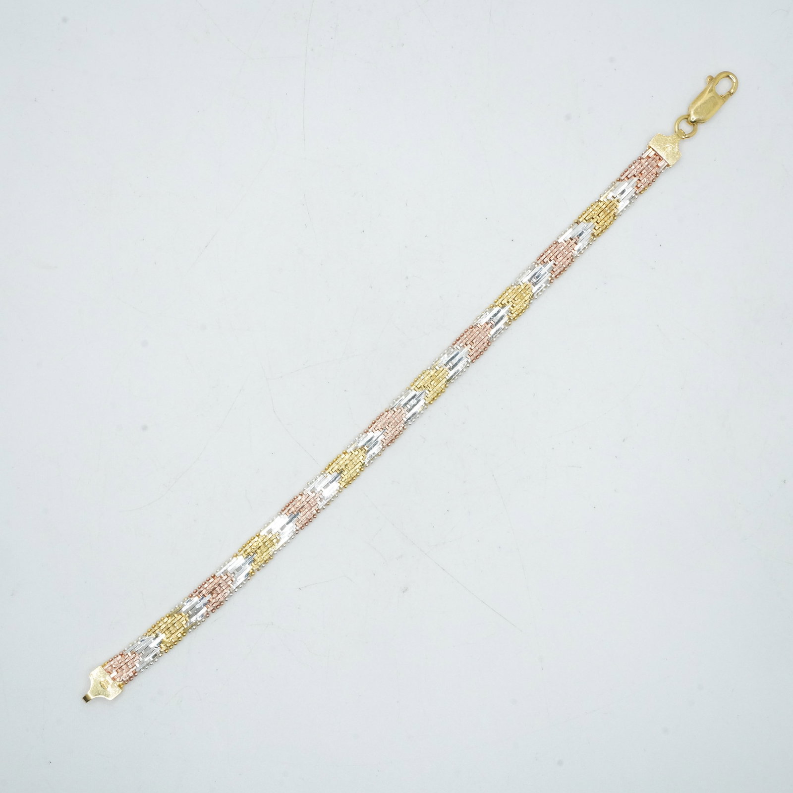 13.82 Grams .925 Sterling Silver Italy 1980s Tri-Color Riccio "V" Bracelet, 7 1/2 in. x 1/4 in. (1 of 14)
