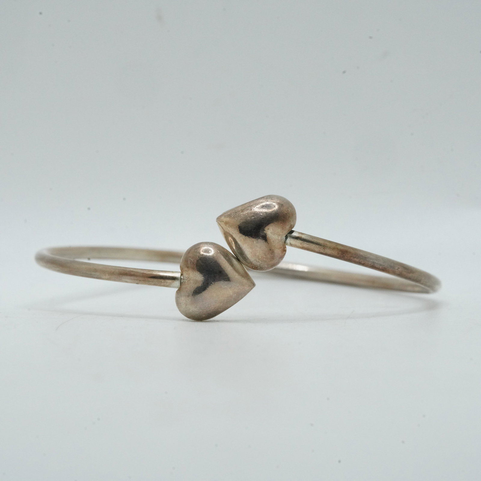 6.08 Grams .925 Sterling Silver Heart Cuff Bracelet 2 1/8 in. x 2 1/4 in. x 1/8 in.: 6.08 Grams .925 Sterling Silver Heart Cuff Bracelet 2 1/8 in. x 2 1/4 in. x 1/8 in.