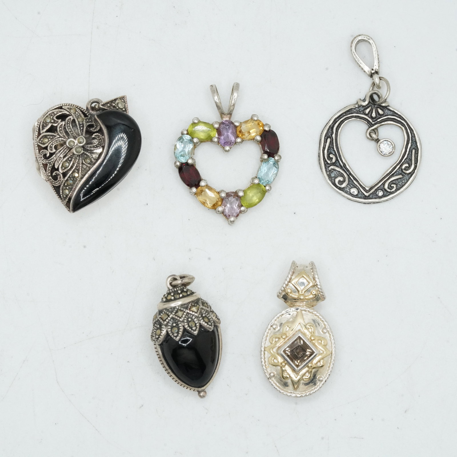 28.48 Grams .925 Sterling Silver 5 Assorted Sterling Pendants: .925 Israel Round Pendant with CZ; (1 of 11)