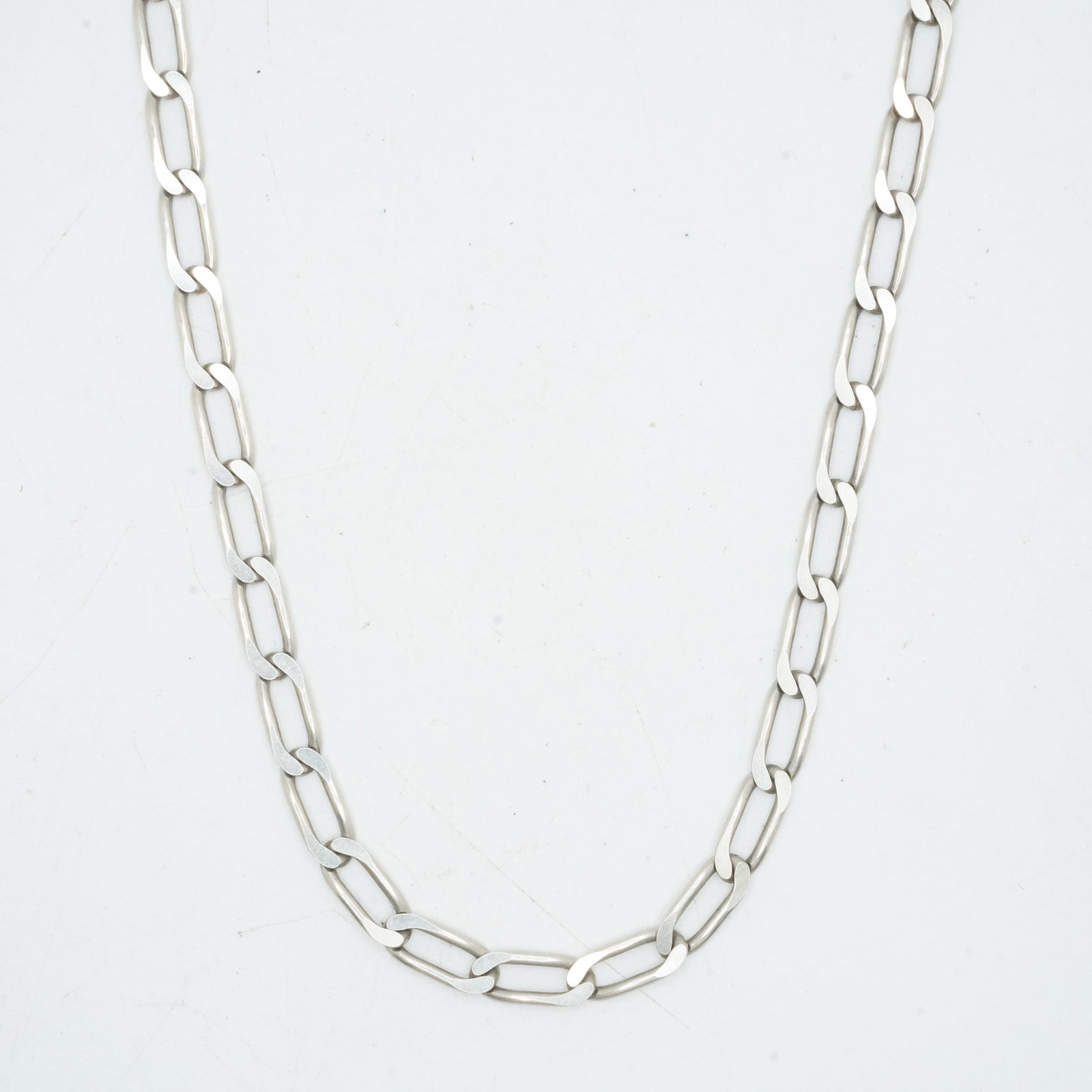 21.87 Grams .925 Sterling Silver Paper Clip Link Necklace, 899 VI, 20 in. x 1/4 in.: 21.87 Grams .925 Sterling Silver Paper Clip Link Necklace, 899 VI, 20 in. x 1/4 in.