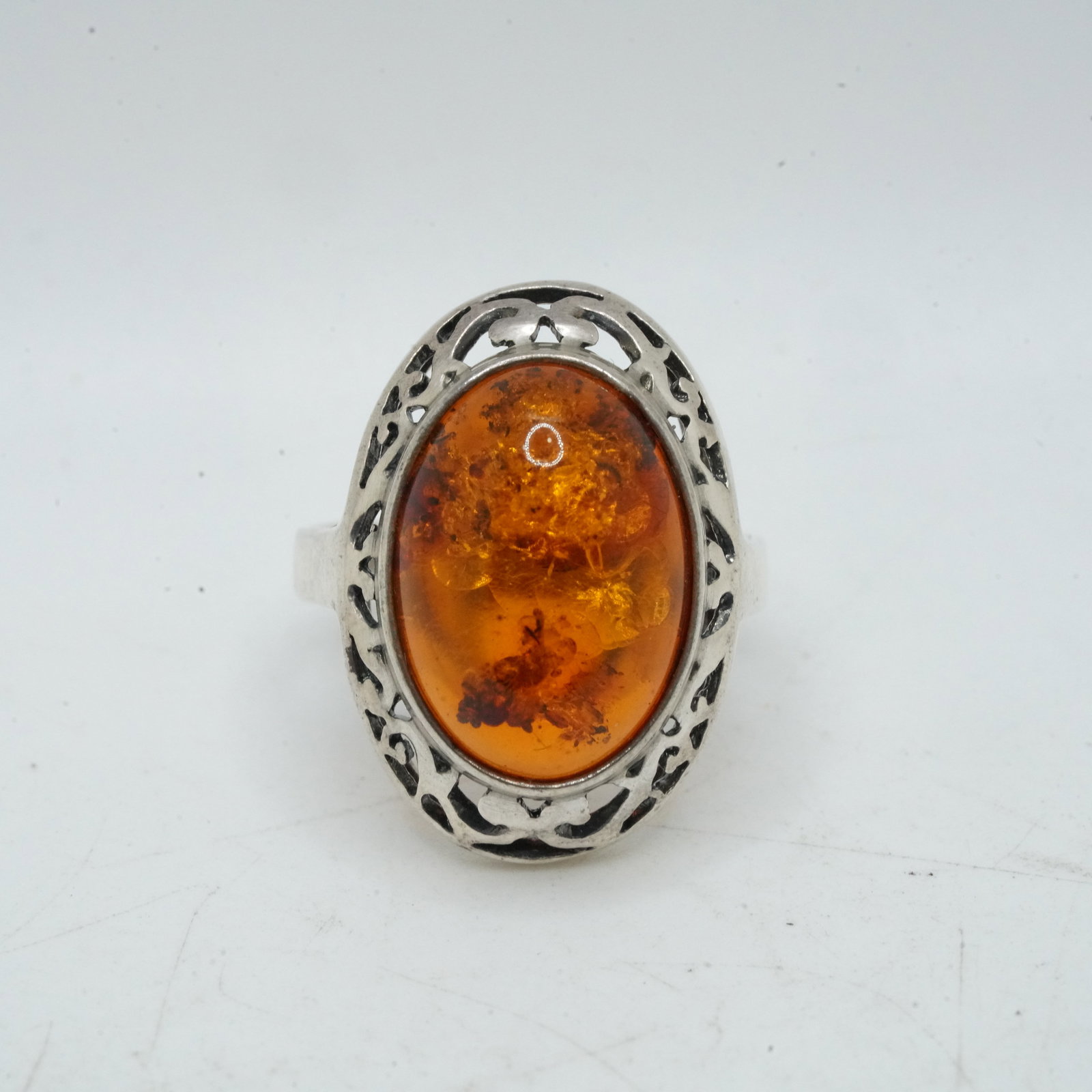 5.89 Grams .925 Sterling Silver Amber Stone Filigree Setting Ring Size 9, 7/8 in. x 1 in.: 5.89 Grams .925 Sterling Silver Amber Stone Filigree Setting Ring Size 9, 7/8 in. x 1 in.