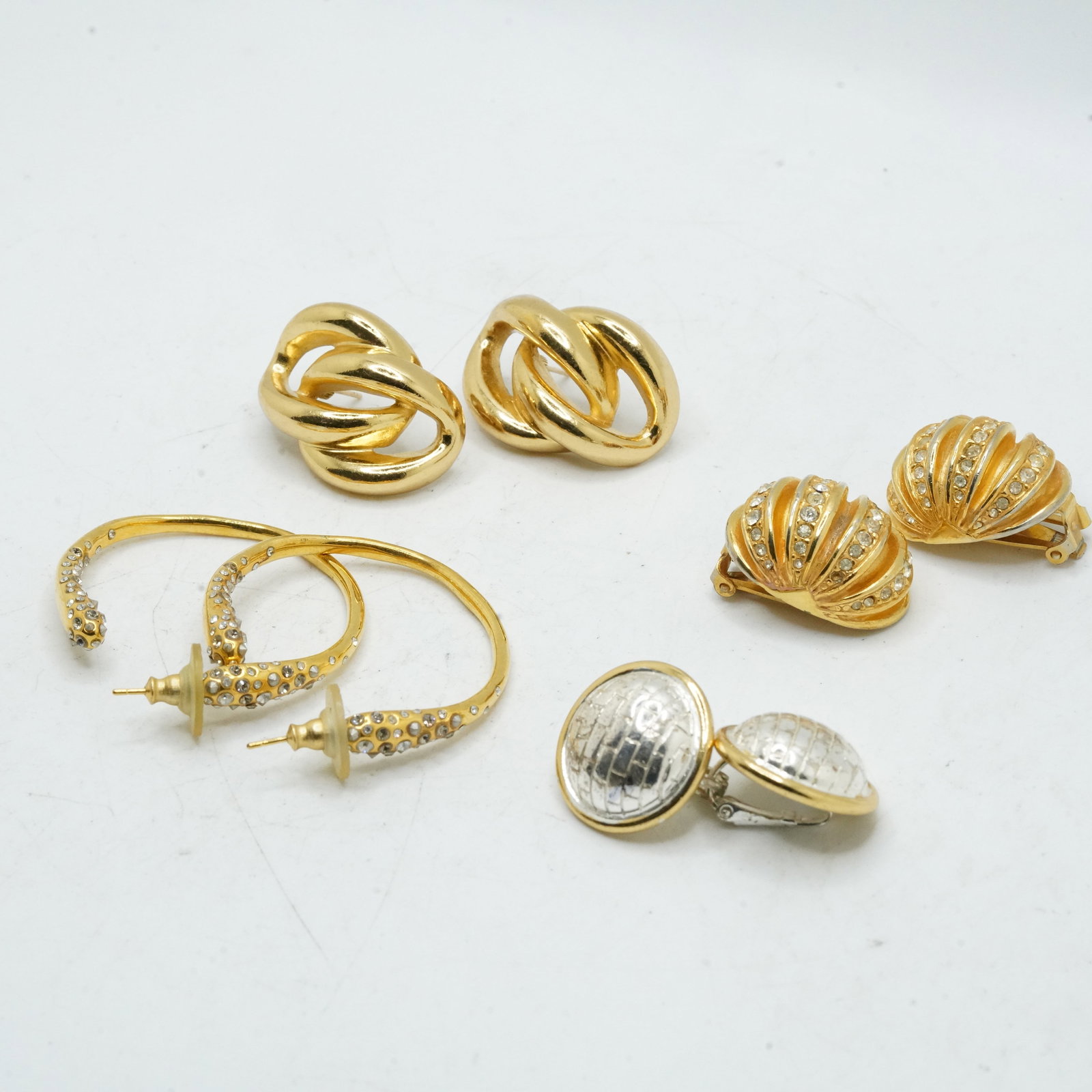4 Assorted Quality Gold Tone Costume Jewelry Earrings: Mirai di N Gold Tone with CZ Clip-on: 4 Assorted Quality Gold Tone Costume Jewelry Earrings: Mirai di N Gold Tone with CZ Clip-on Earrings 1 in. x 3/4 in.; Gold Tone with CZ Hoop Earrings Pierced 1 1/2 in. dia,; Gold Tone Pierced Earrings