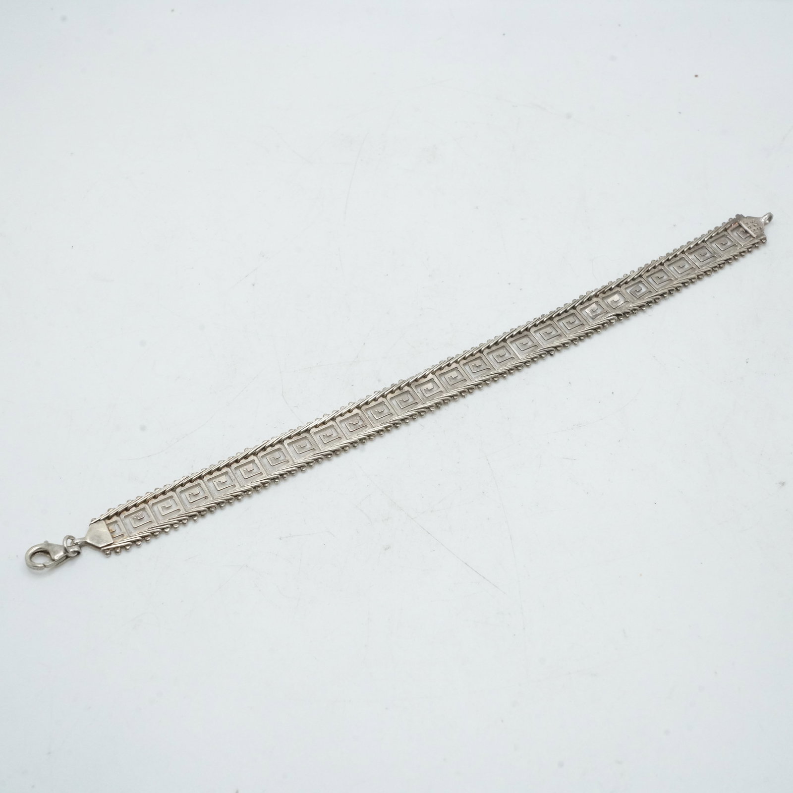 10.33 Grams .925 Sterling Silver Greek Link Bracelet 7 3/4 in. x 1/2 in. (1 of 16)