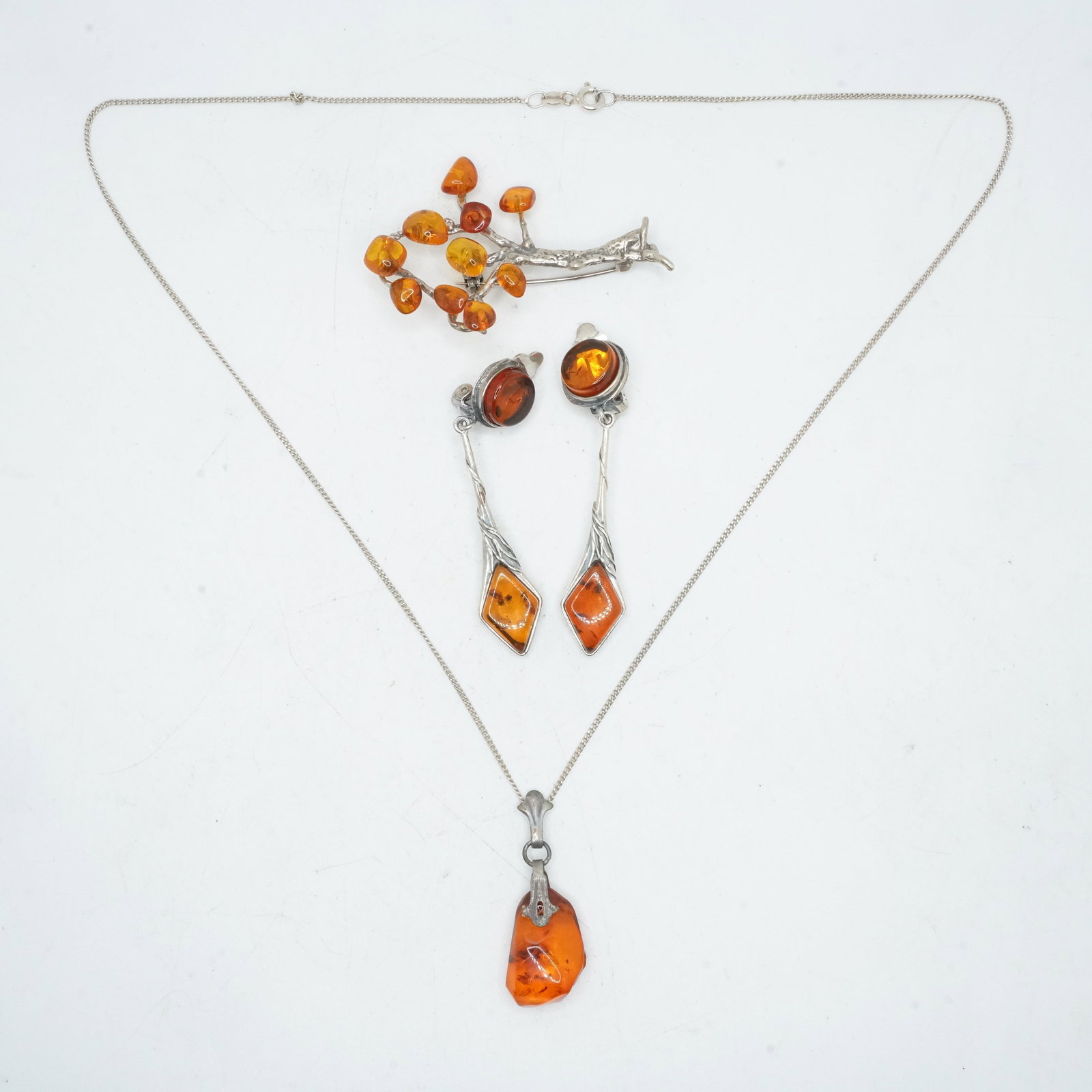 17.00 Grams Sterling Silver and Amber Set: Earrings, Pendant, Pin and 18 in. Sterling Chain (1 of 14)