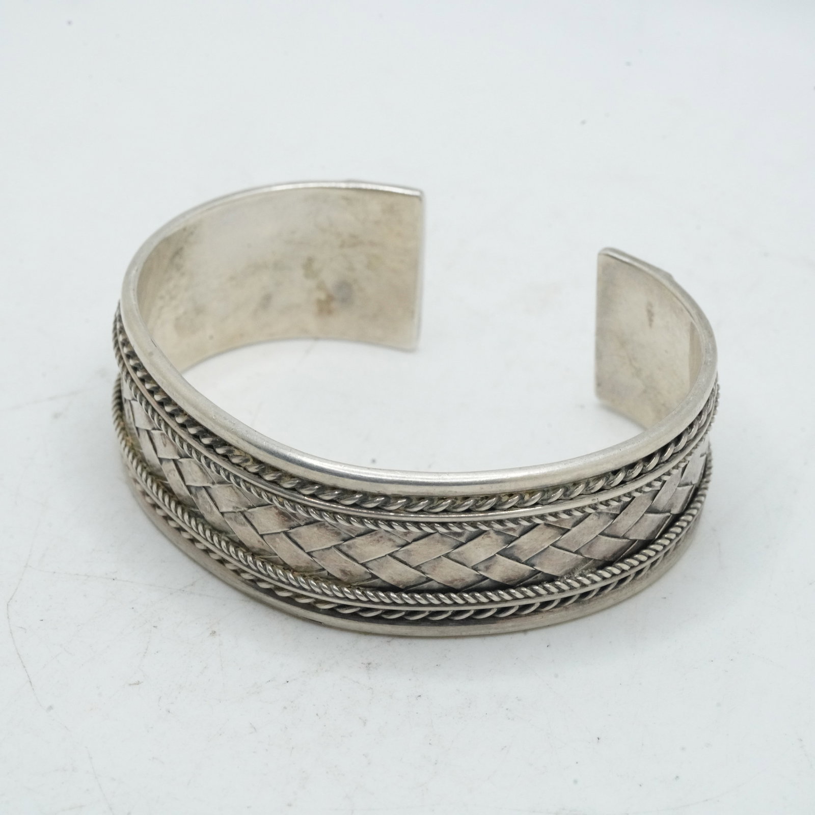 42.63 Grams .925 Sterling Silver Soma Native American Basket Weave Wide Cuff Bracelet (1 of 8)