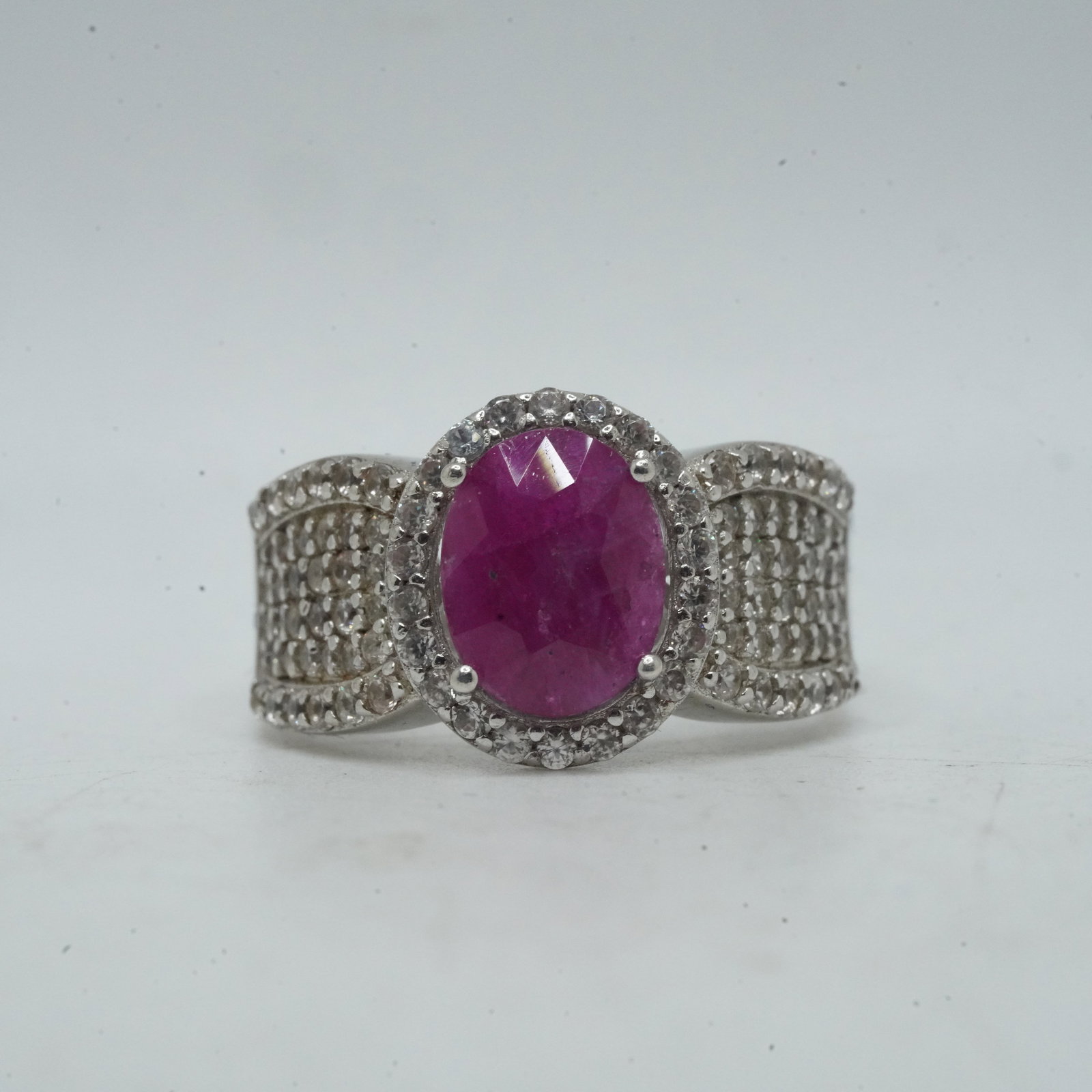 7.10 Grams .925 Sterling Silver Stunning Genuine Faceted Ruby Ring Size 9 Surrounded by (1 of 13)