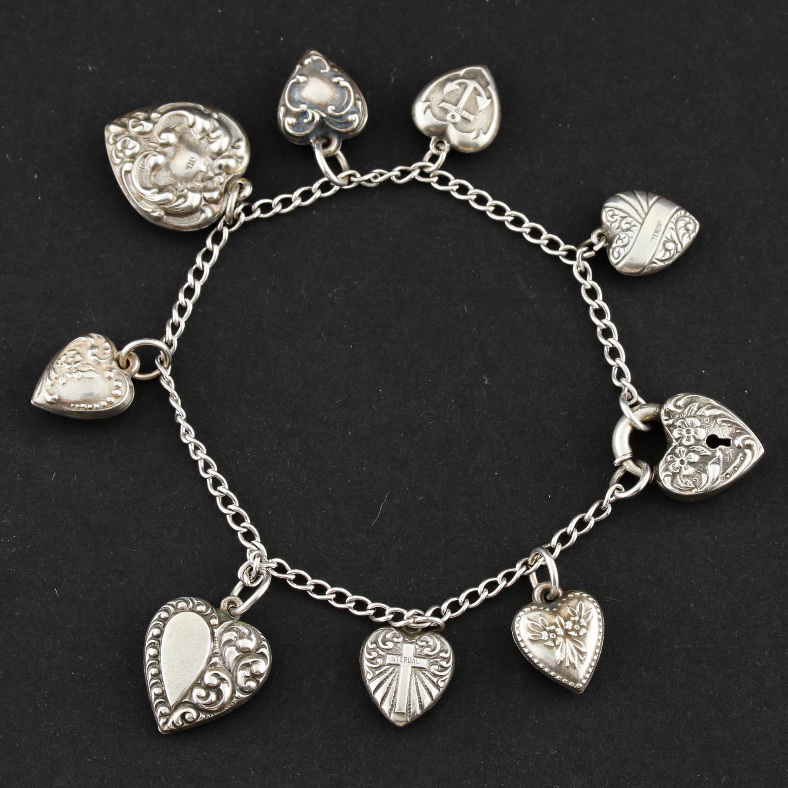 Walter Lampl Sterling Silver Puffy Heart Charm Bracelet (1 of 5)