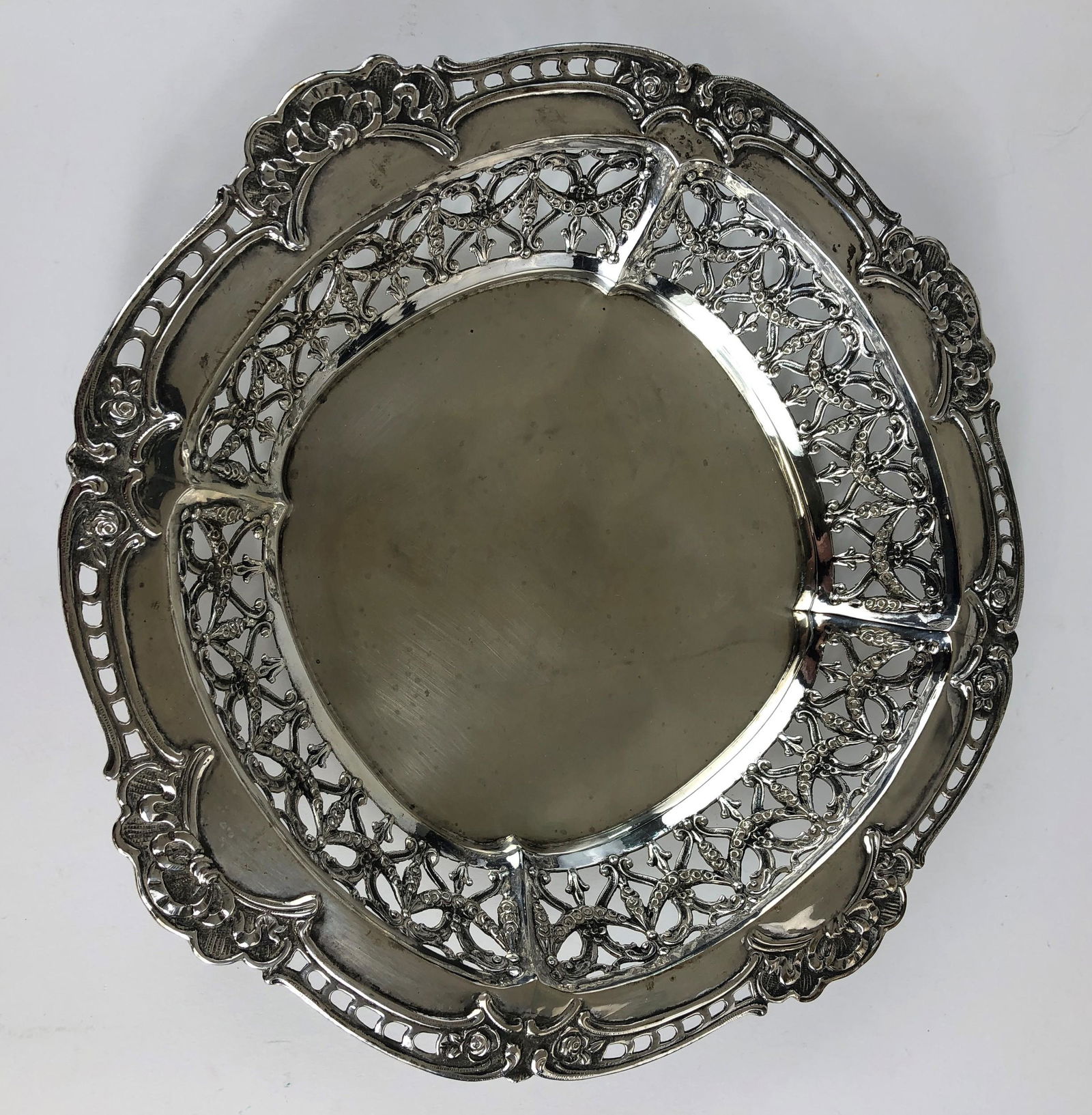 Shreve and Co. San Franscisco Pierced Sterling Tray (1 of 4)