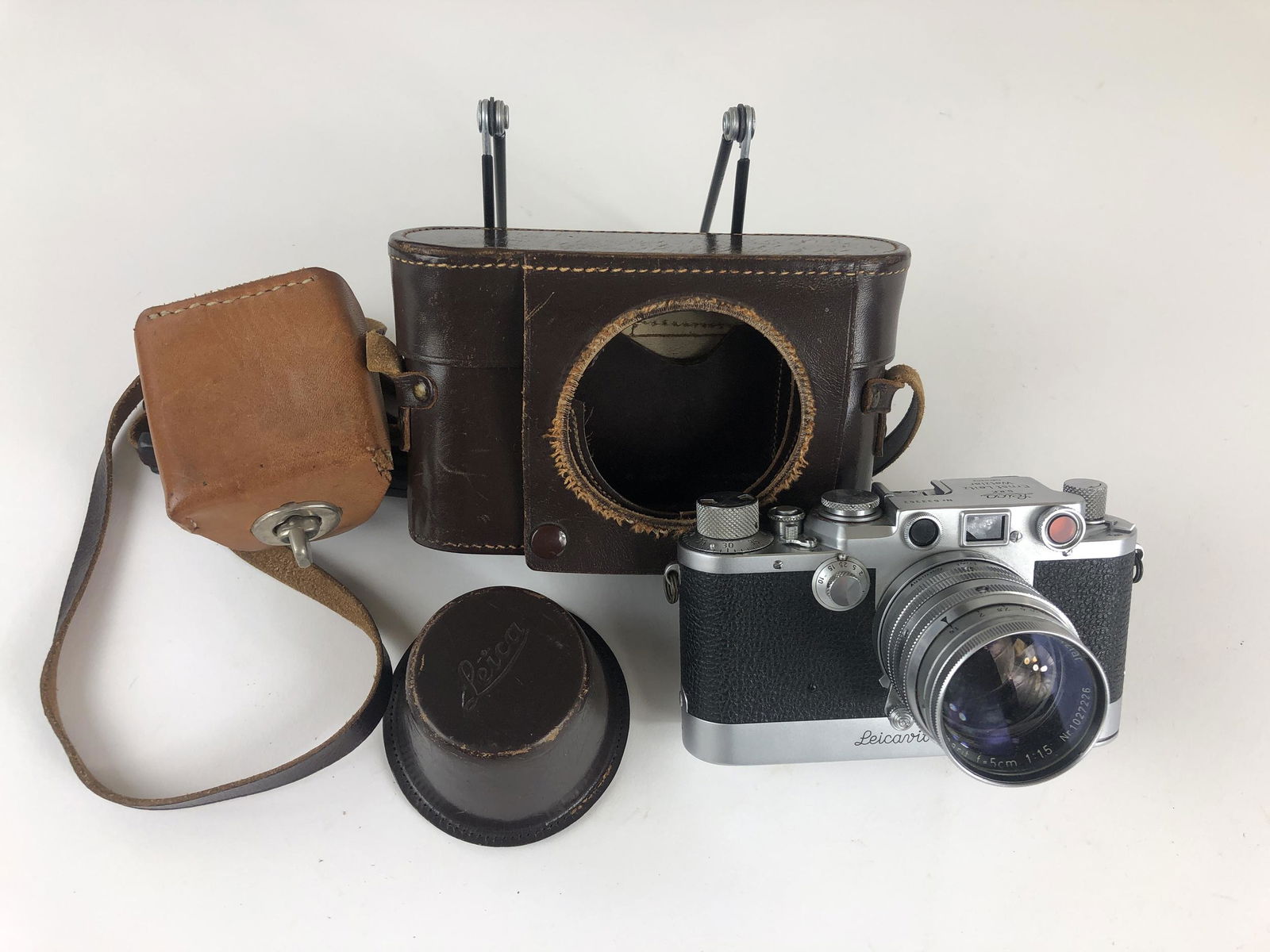 Early Ernst Leitz Wetzlar Leica D.R.P number 633362 (1 of 6)
