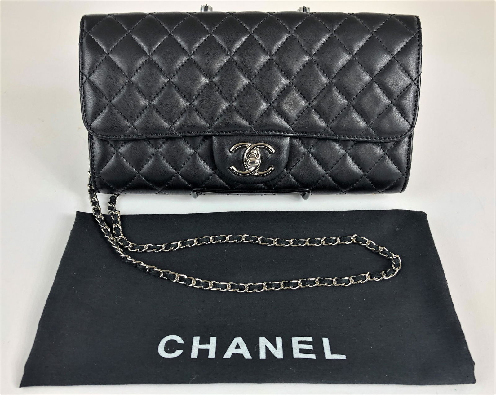Chanel Black Leather Flap Handbag (1 of 5)