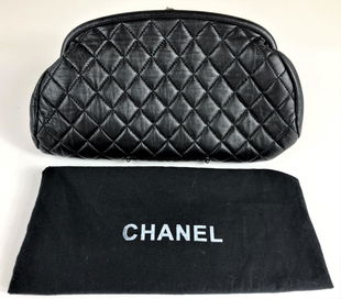 Vintage Chanel Fashion For Antique