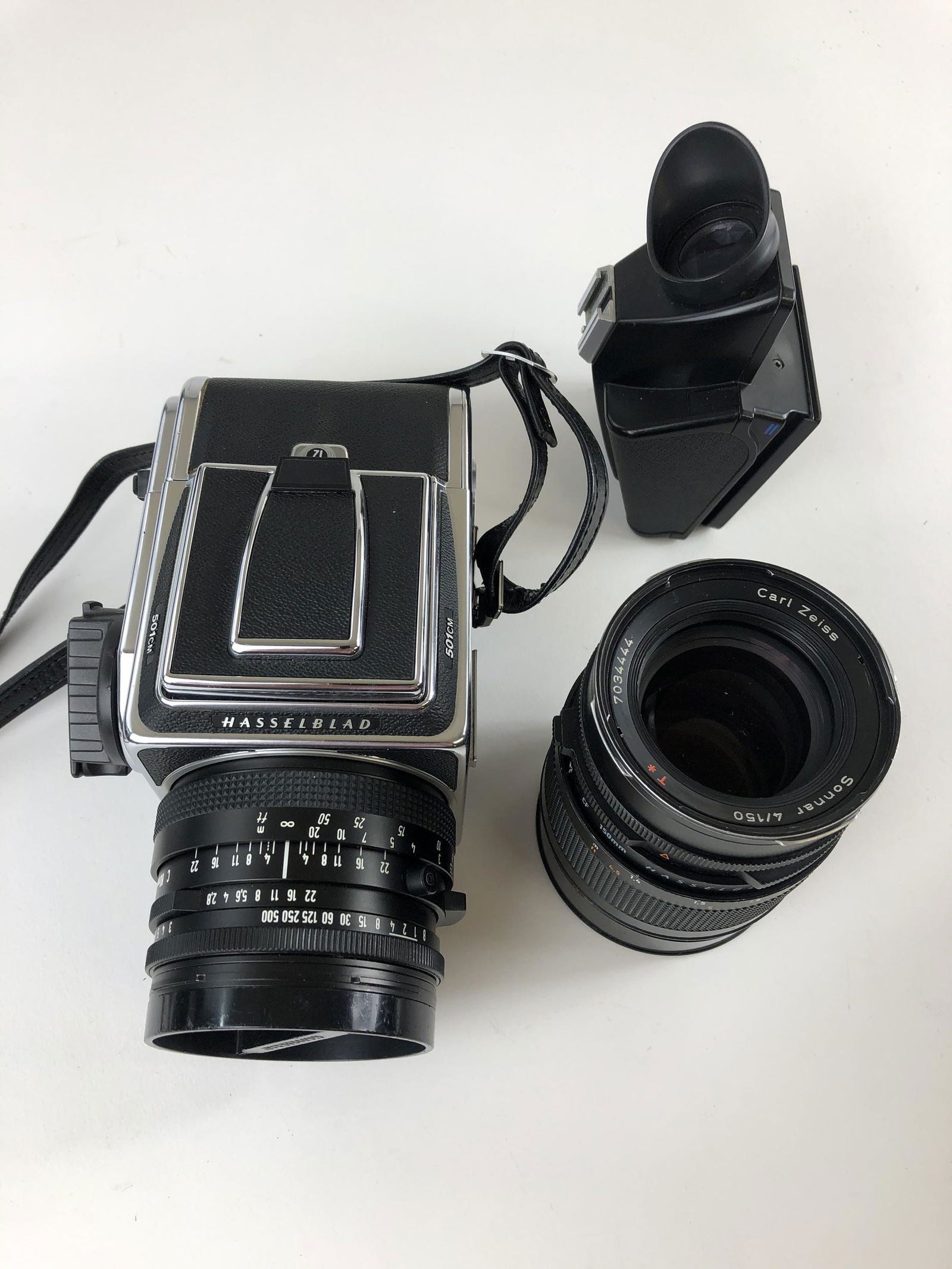 Hasselblad 501cm with Zeiss 80mm Planar CT Lens 2.8/80: Hasselblad 501cm with Zeiss 80mm Planar CT Lens 2.8/80 and Sonnar 4/150 Lens and a Hasselblad PM5 in a Black Carrying Case, Plus