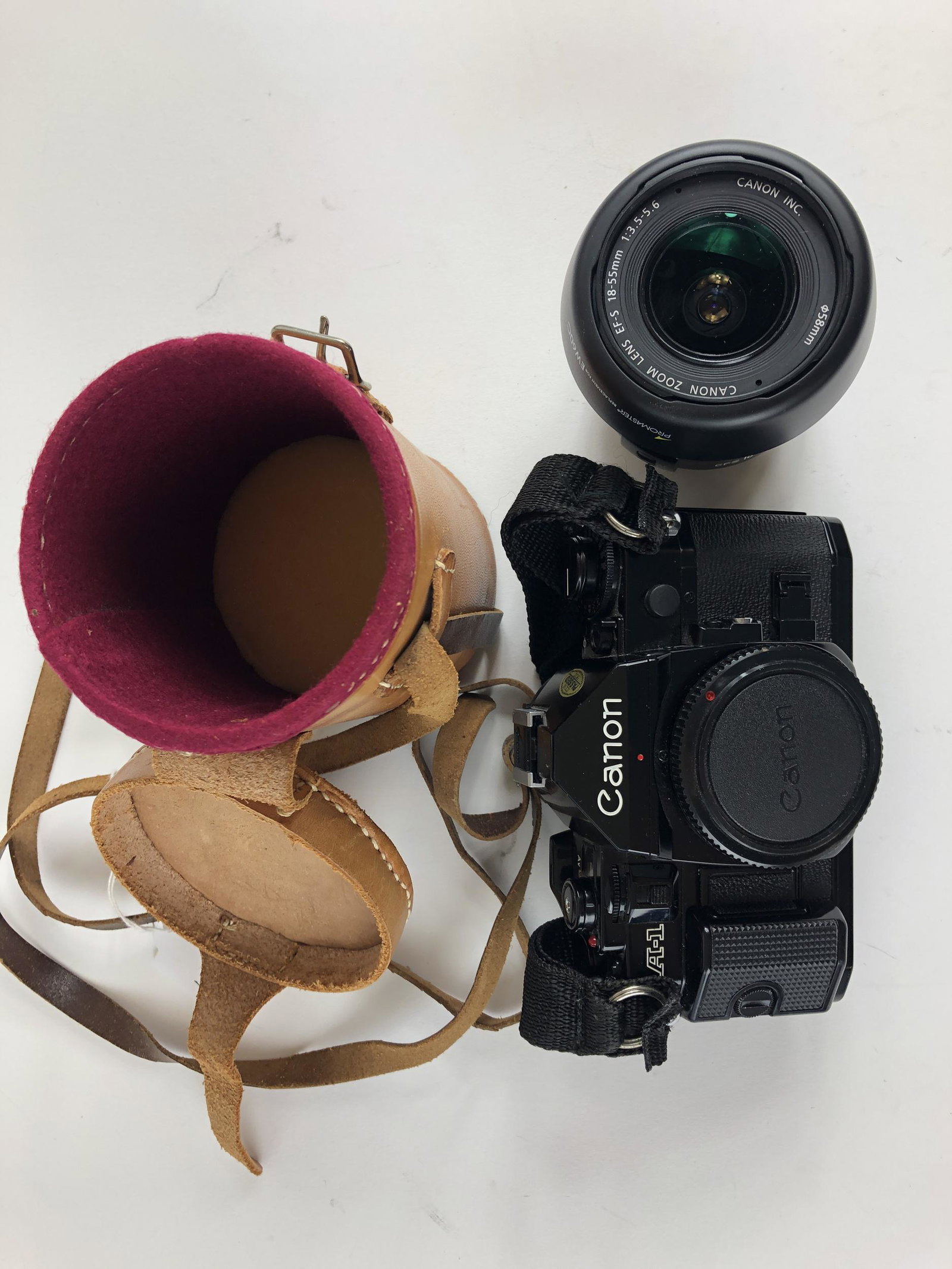 Canon A1 in Black with Canon Zoom Lens EF-S 1855mm: Canon A1 in Black with Canon Zoom Lens EF-S 1855mm