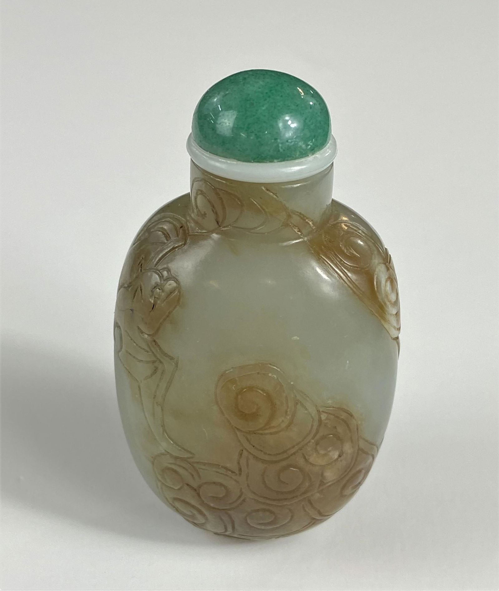Chinese Jade Snuff Bottle with Incised Carving (1 of 10)