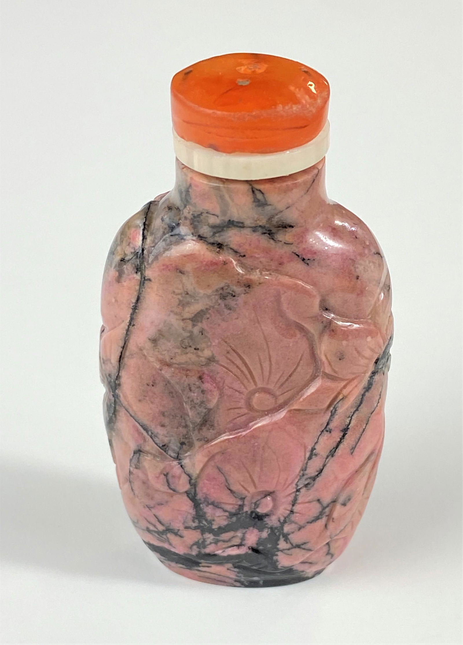 Chinese Carved Rhodonite Snuff Bottle (1 of 10)