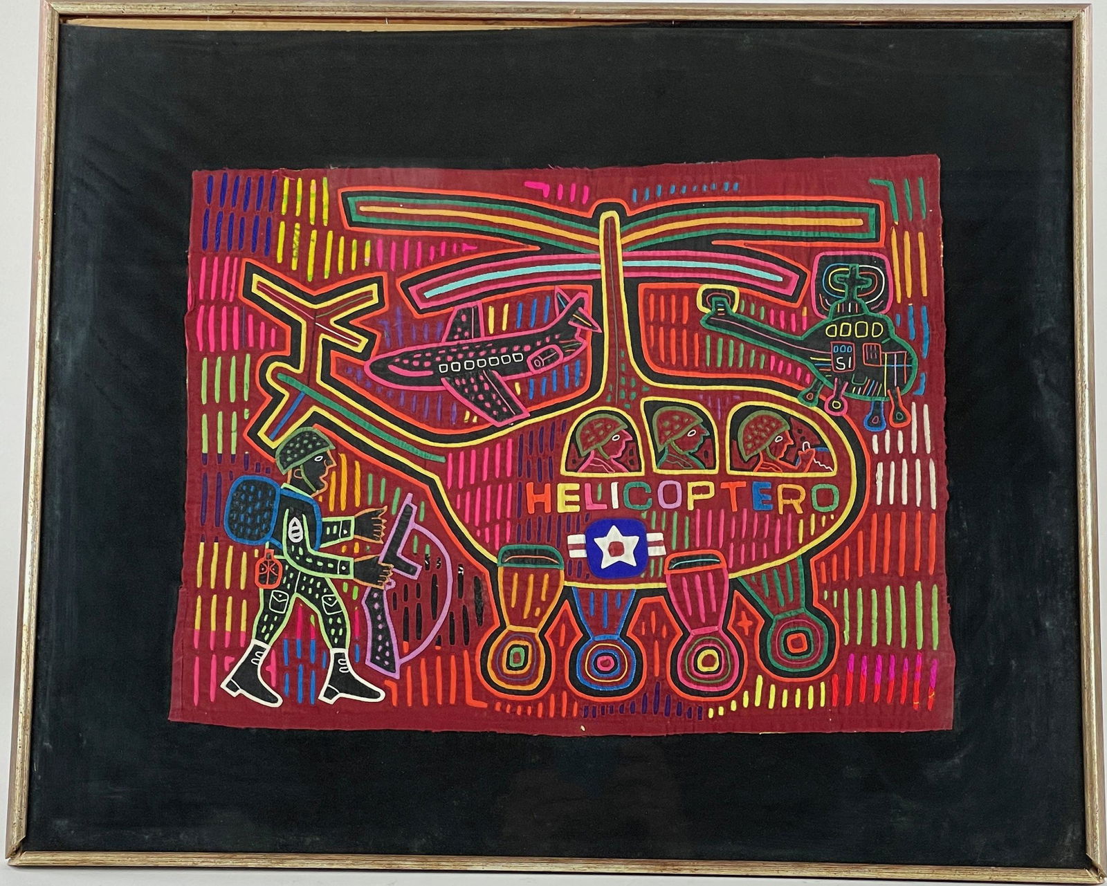 Unusual Vietnam War Kuna Mola Tapestry (1 of 4)