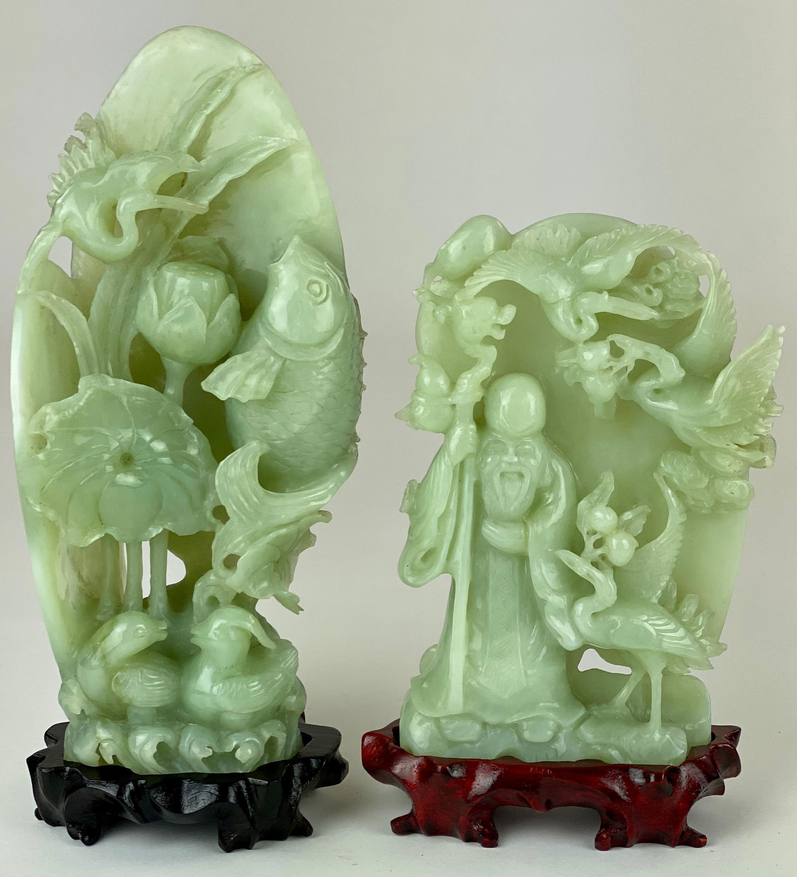 A Pair of Chinese Bowenite Carved Figural Groups (1 of 11)