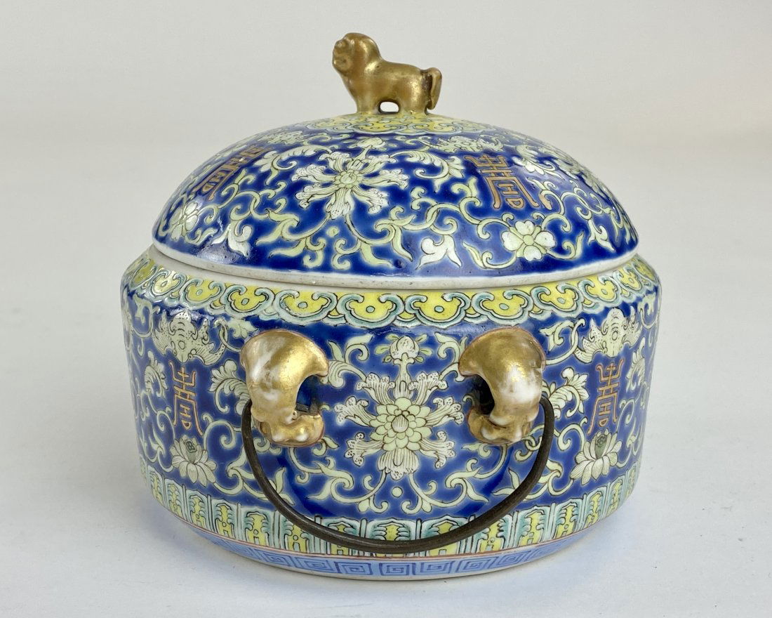 Nonya (Peranakan Straits) Porcelain Covered Vessel (1 of 9)