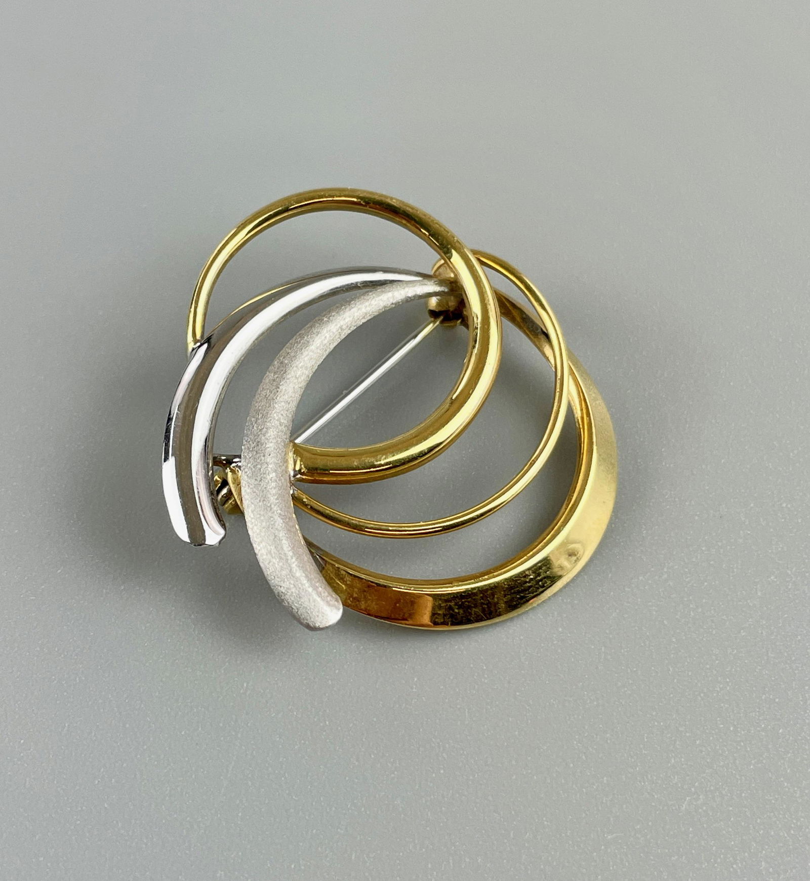 Carl Bucheron 18k White and Yellow Brooch (1 of 10)