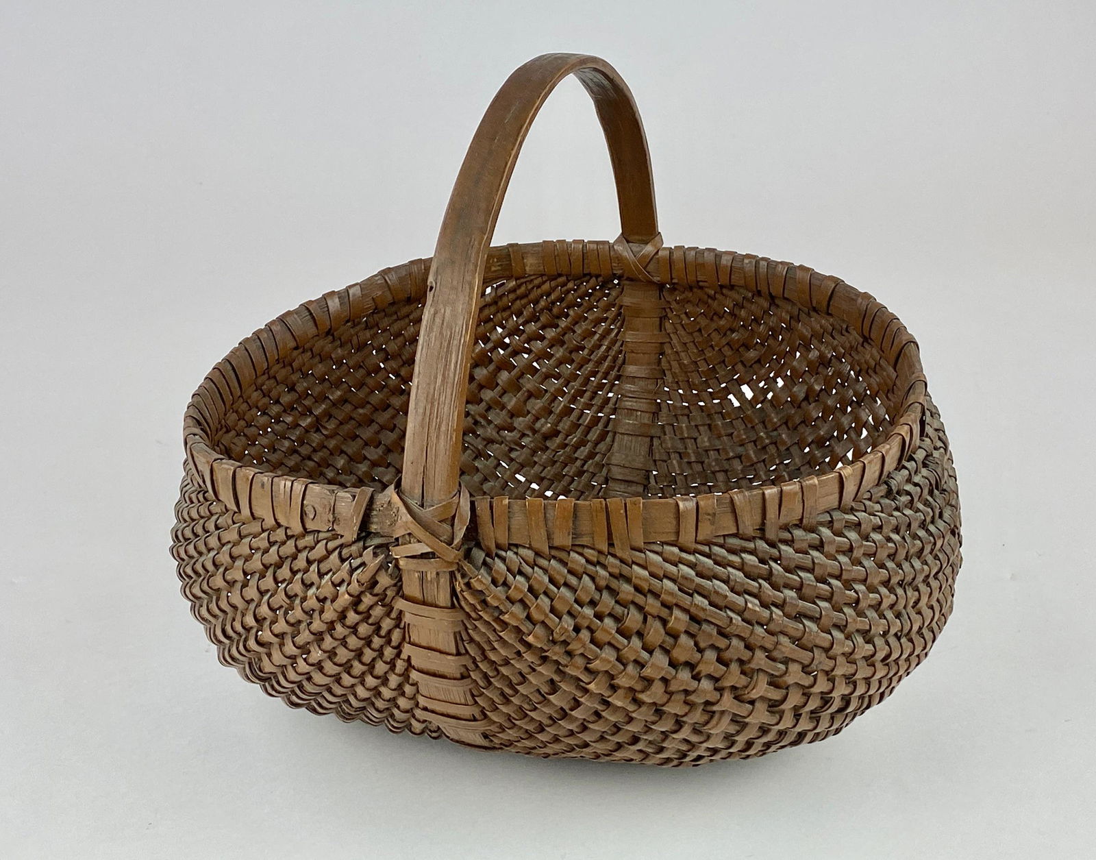 Woven Buttocks Basket in Old Paint (1 of 5)