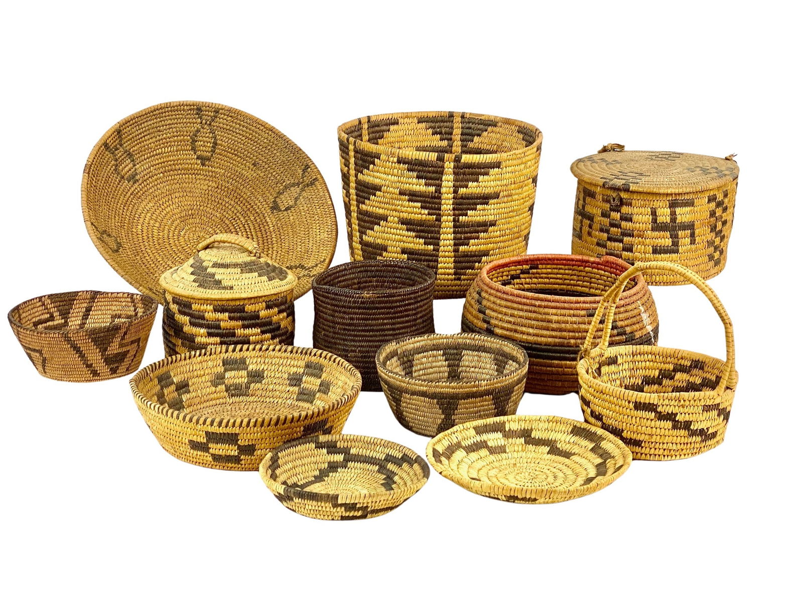 Group of American Indian Baskets (1 of 13)