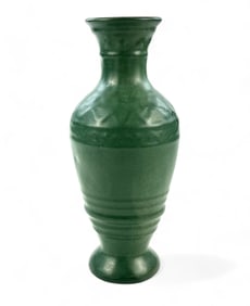 Roseville Egypto Vase