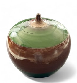 Alan Vigland Studio Art Pottery Vessel / Vase