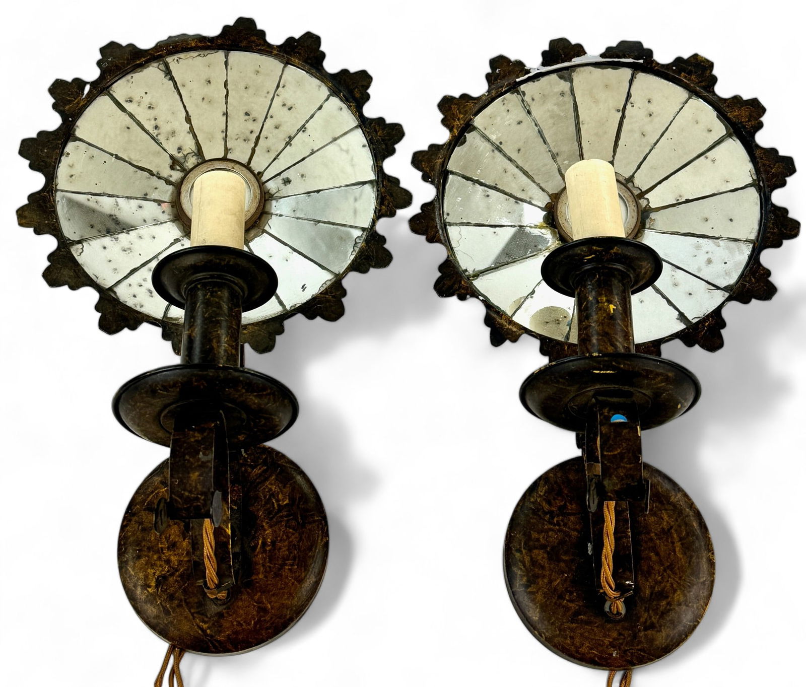 Pair of Antique Mirrored Sconces (1 of 7)