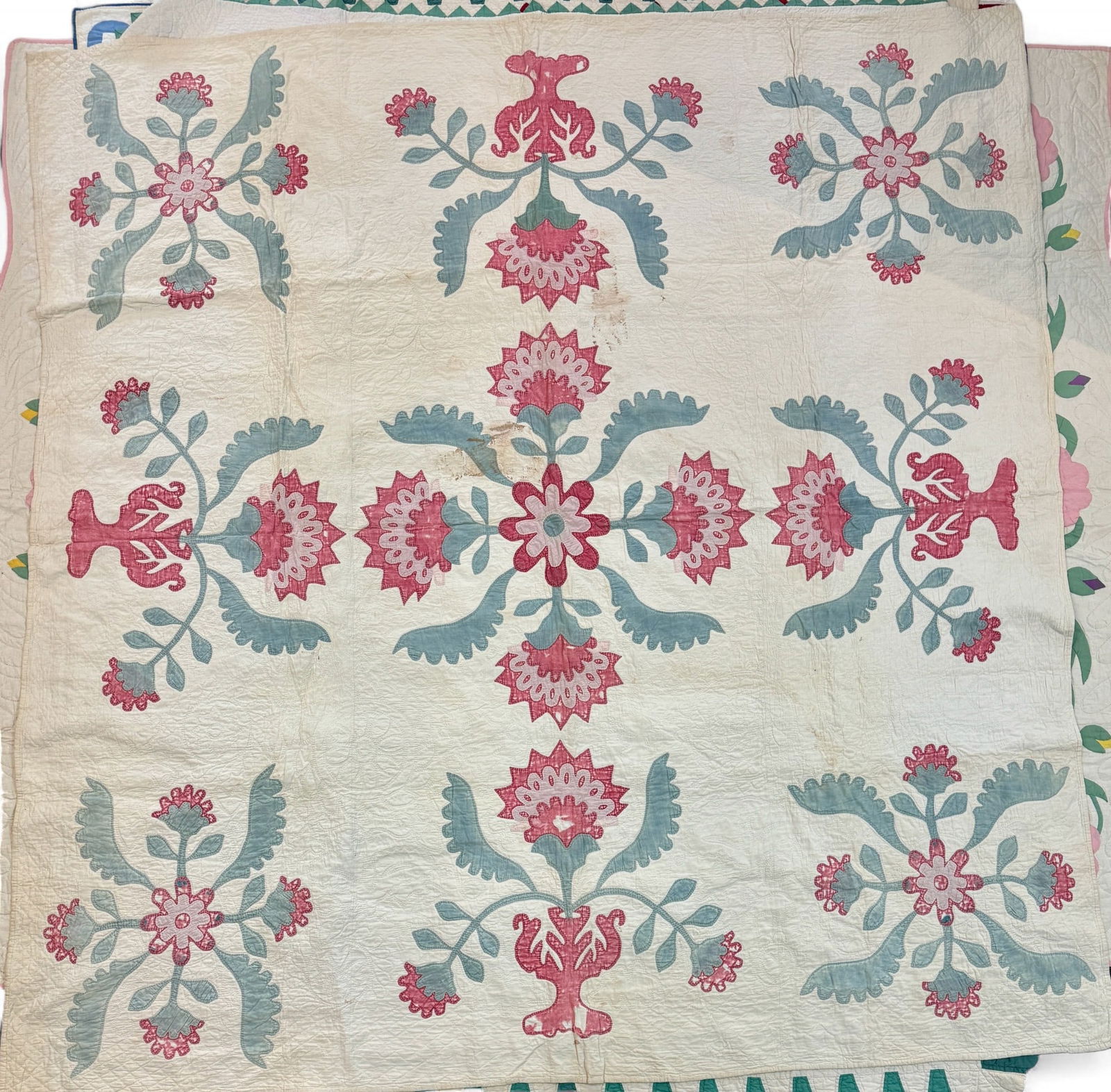 Four American Applique Floral Quilts (1 of 16)