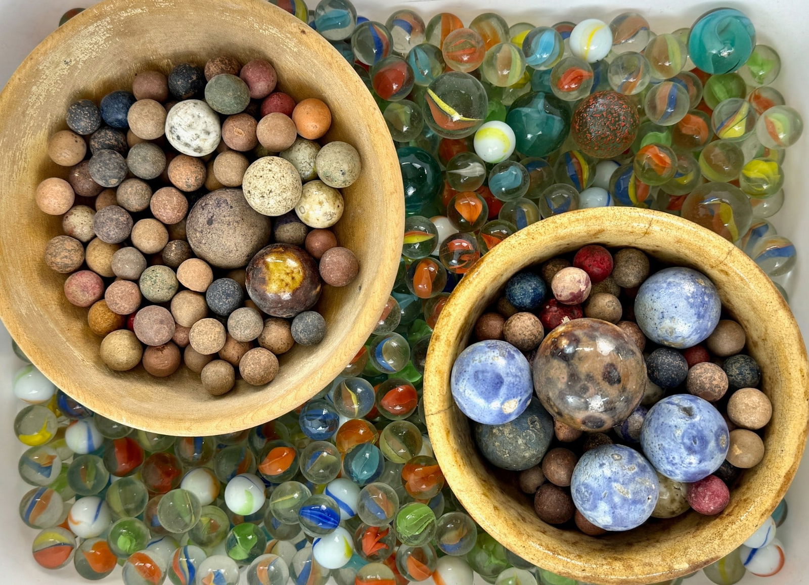 Collection of VIntage and Antique Marbles (1 of 7)